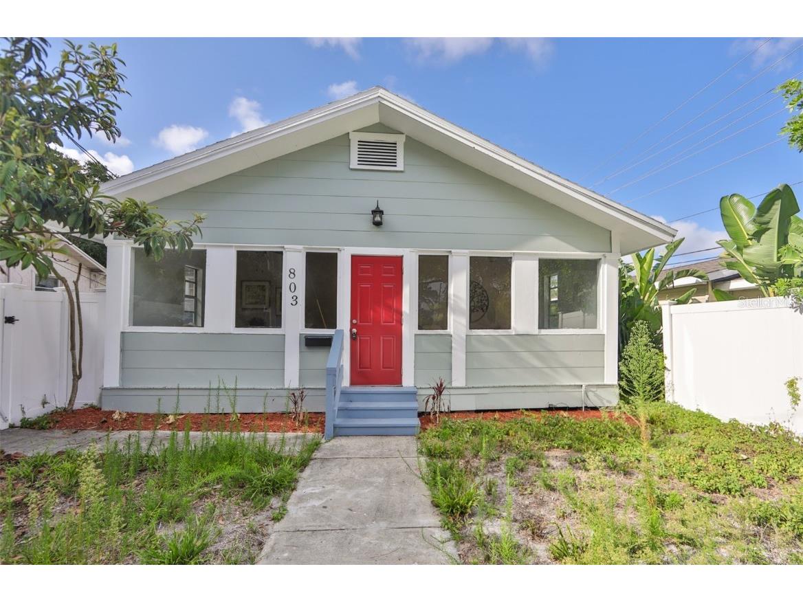 803 Hart Street Clearwater FL 33755 U8165896 image1