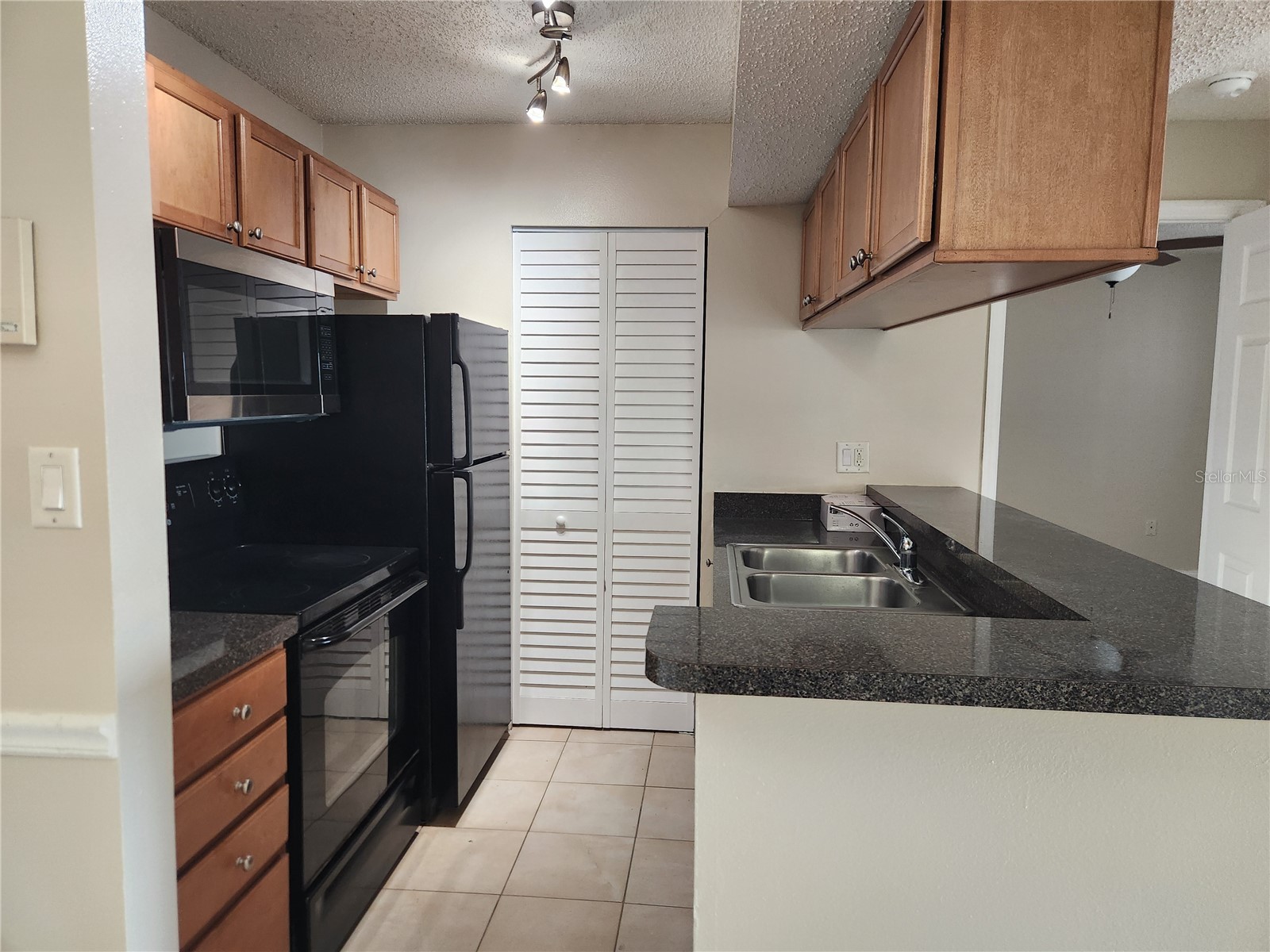 803 Lake Haven Square #101 Brandon FL 33511 TB8498069 image4