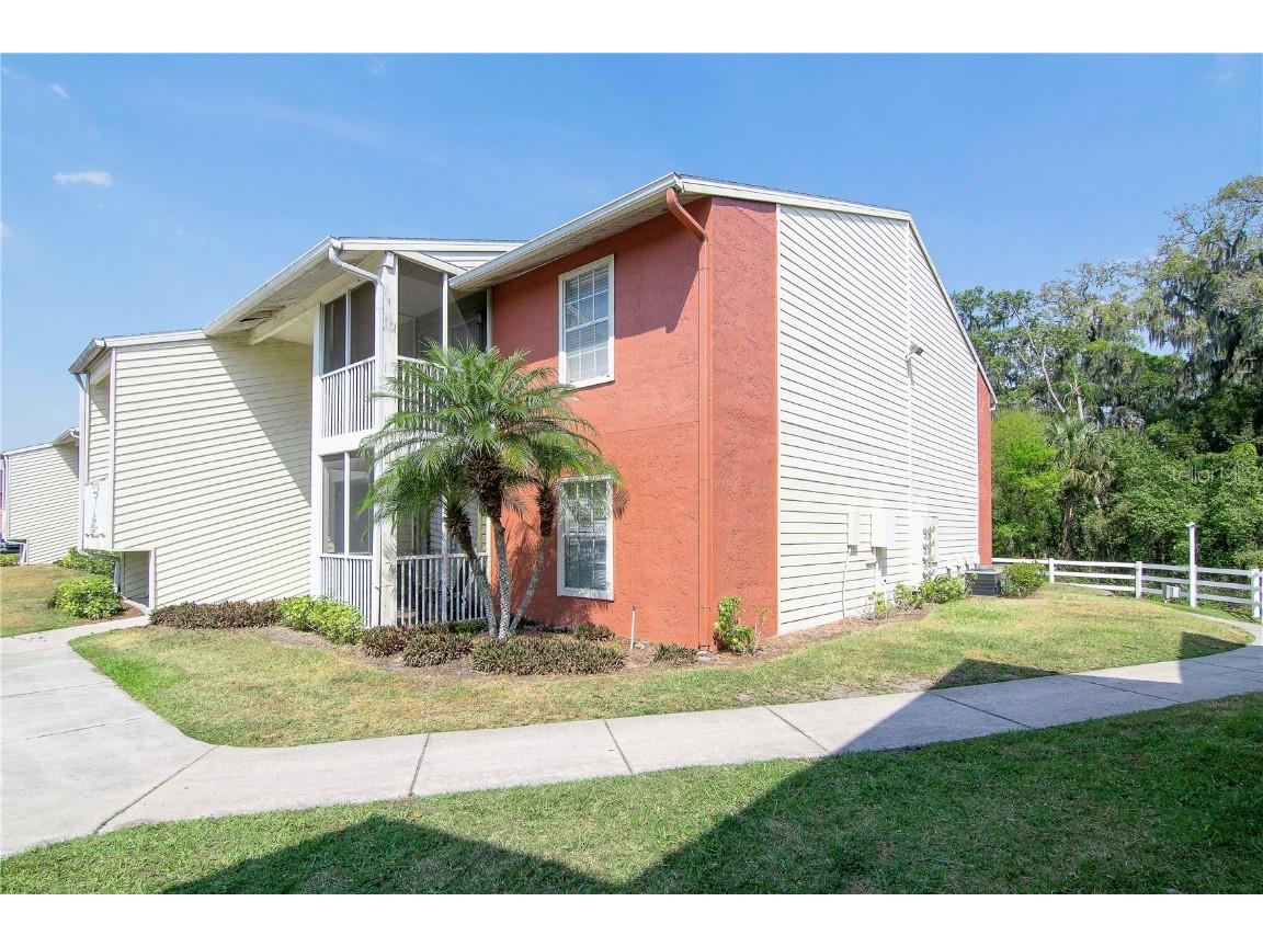 803 Lake Haven Square #203 Brandon FL 33511 T3490362 image1