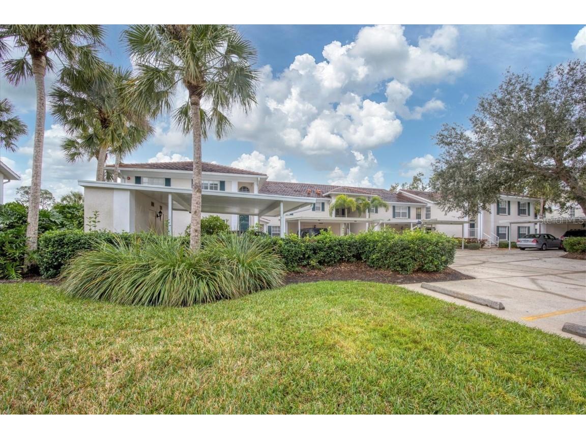 803 Montrose Drive #202 Venice FL 34293 N6130506 image1