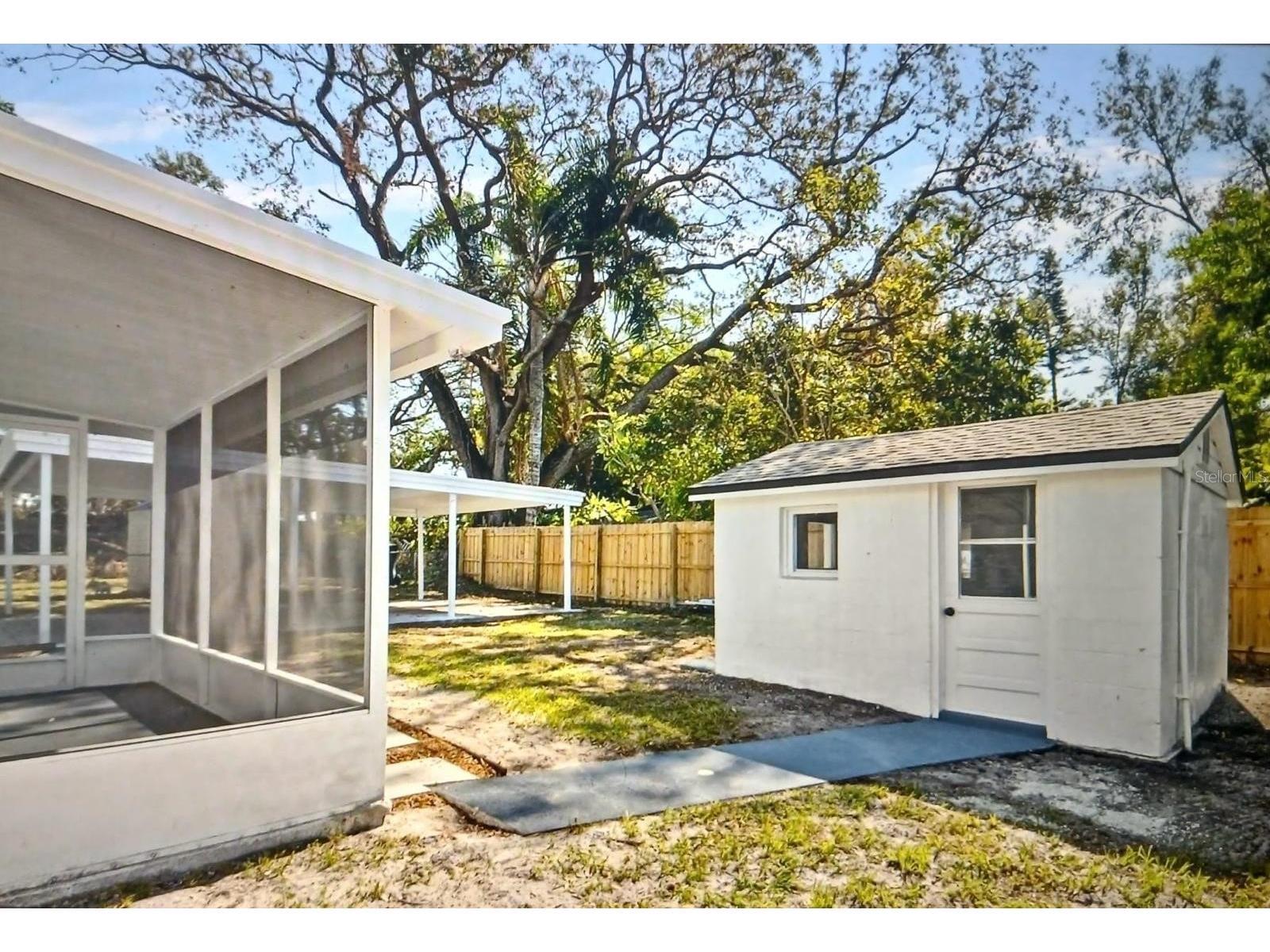 803 N Castle Court Tampa FL 33612 TB8509704 image4