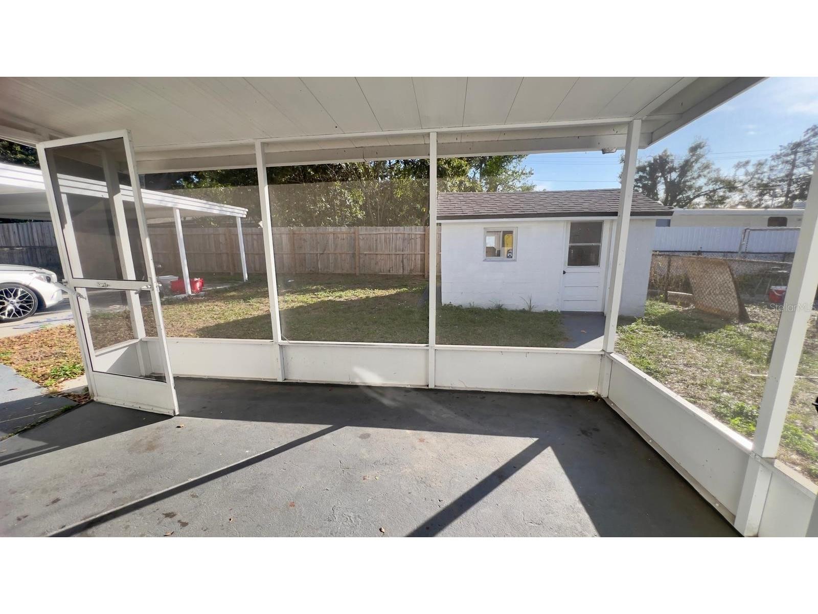 803 N Castle Court Tampa FL 33612 TB8509704 image6