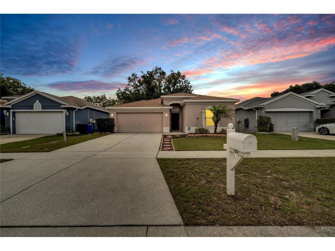 803 Parsons Pointe Street Seffner FL 33584 T3535397 image1