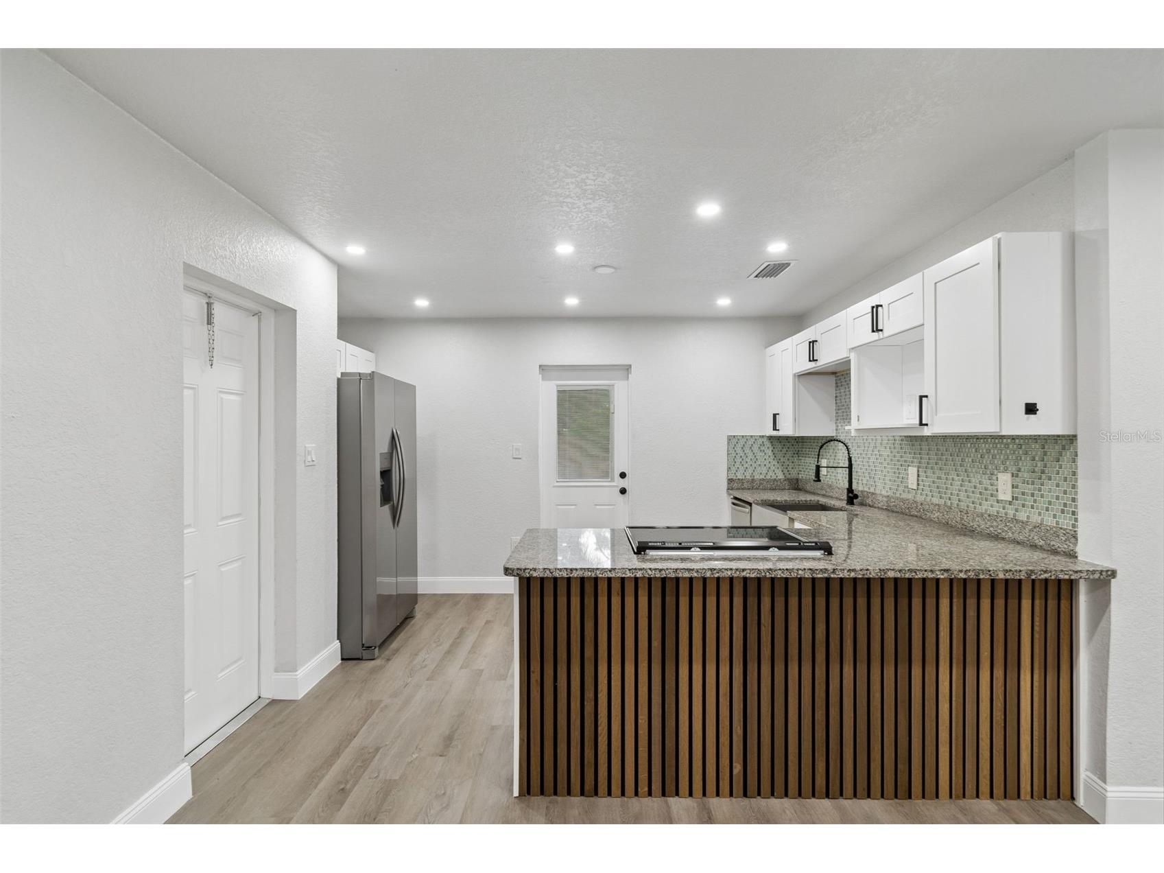 803 S Castle Court Tampa FL 33612 TB8508958 image10