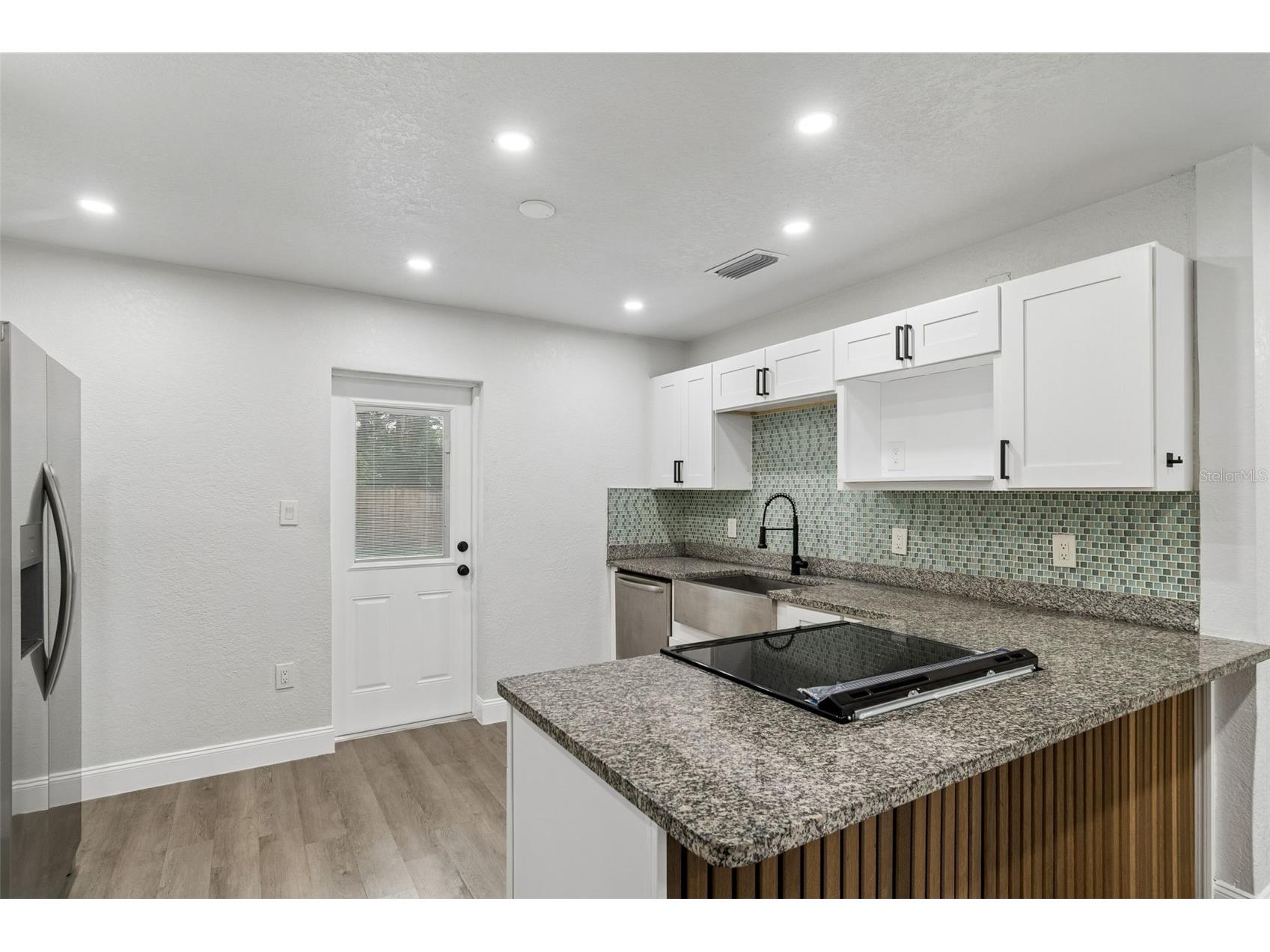 803 S Castle Court Tampa FL 33612 TB8508958 image11