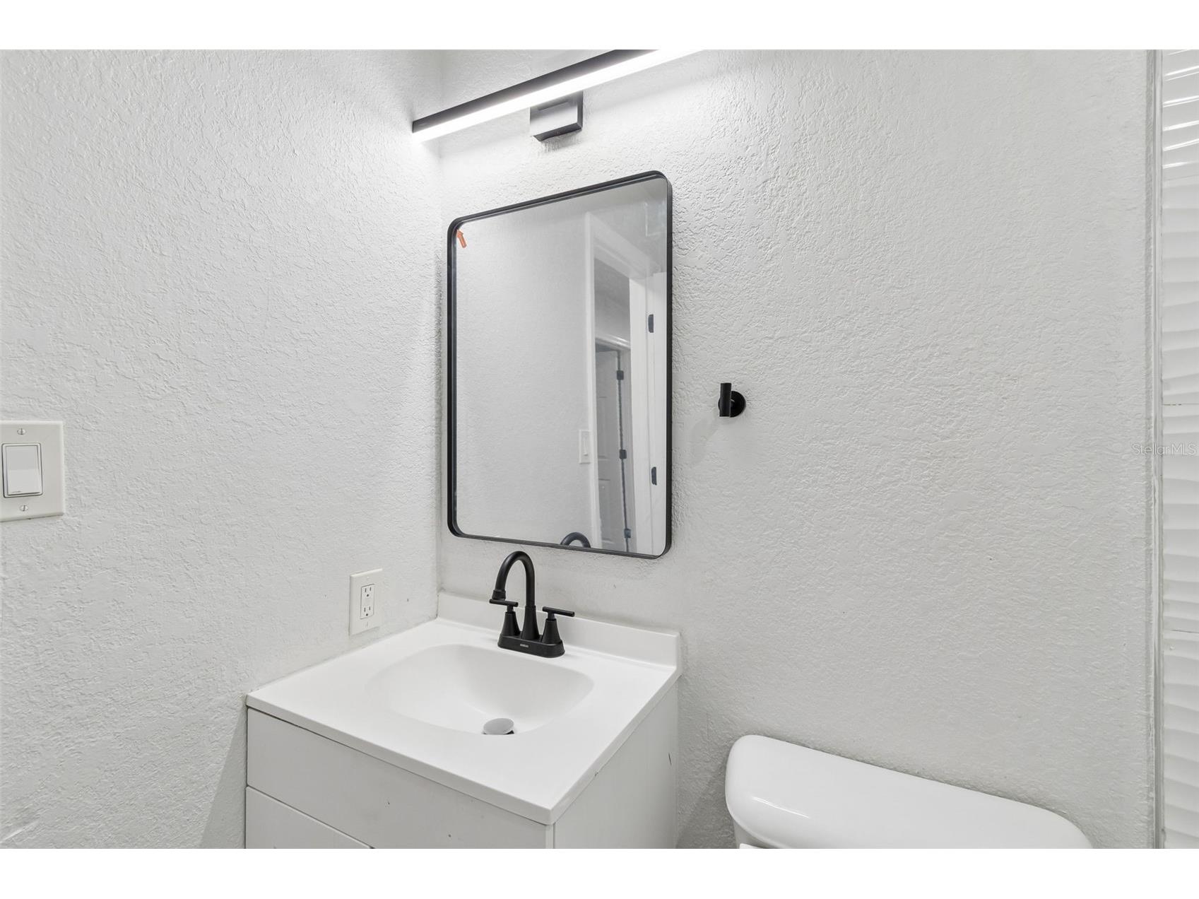 803 S Castle Court Tampa FL 33612 TB8508958 image23
