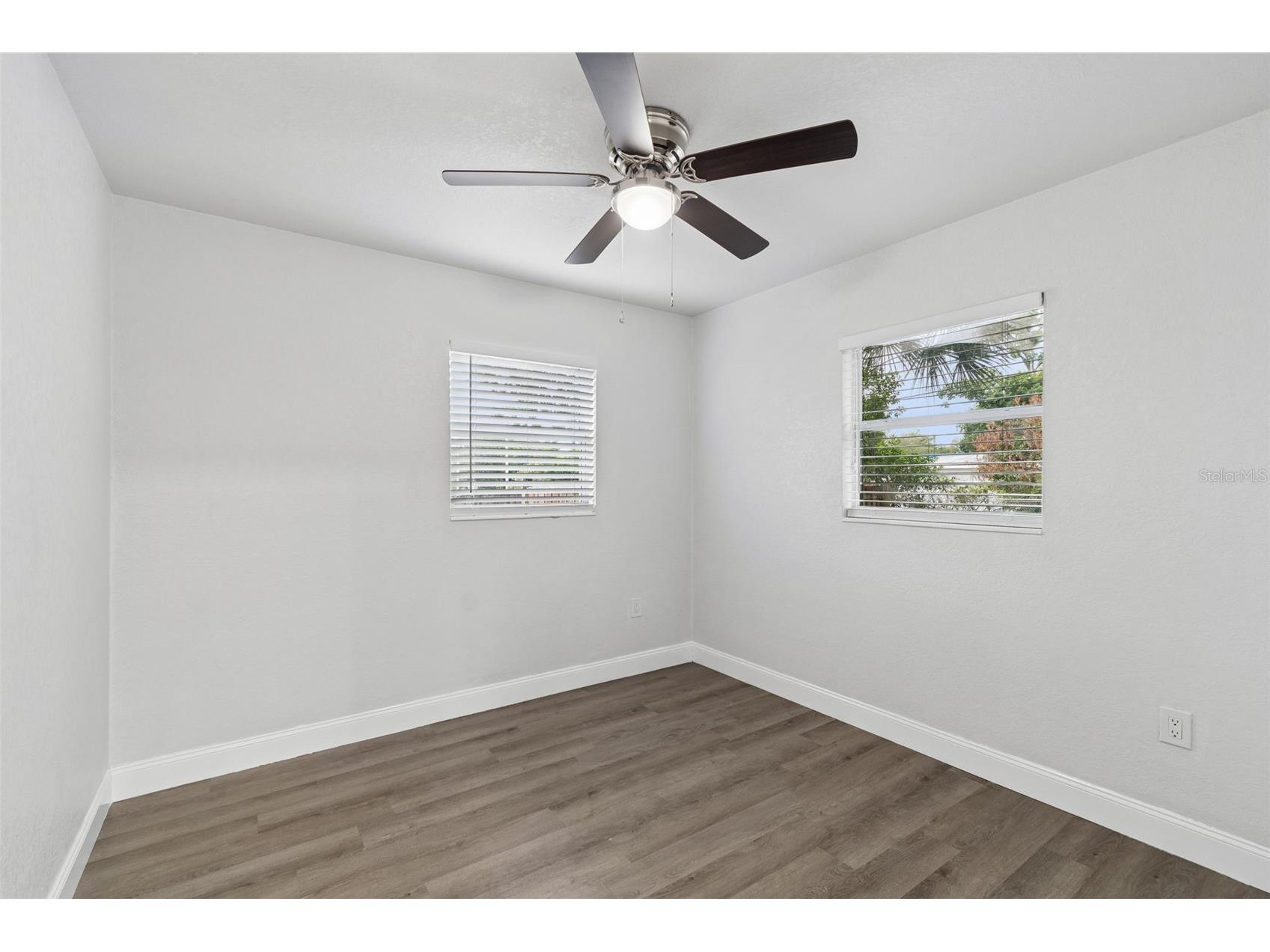 803 S Castle Court Tampa FL 33612 TB8508958 image26