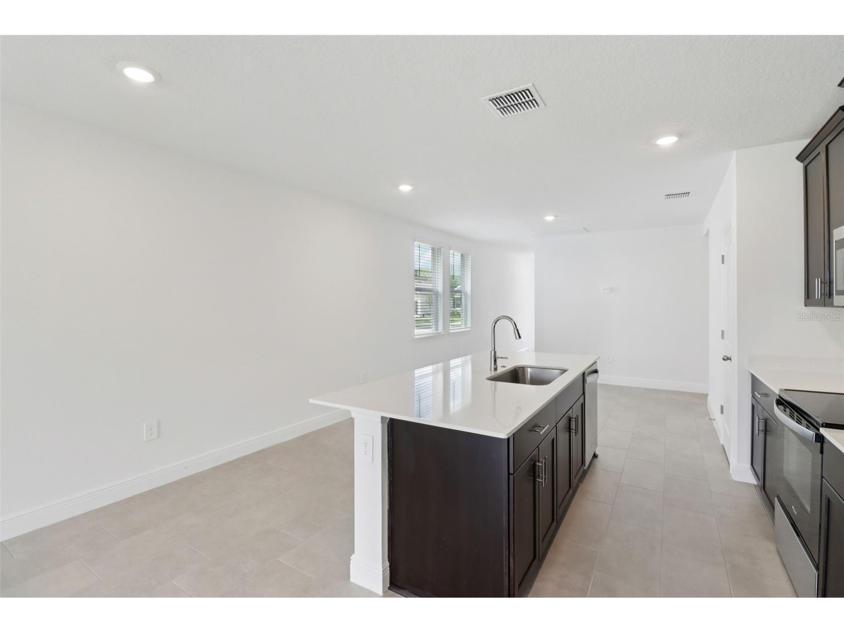 803 Sunshower Drive Lady Lake FL 32159 O6372019 image12