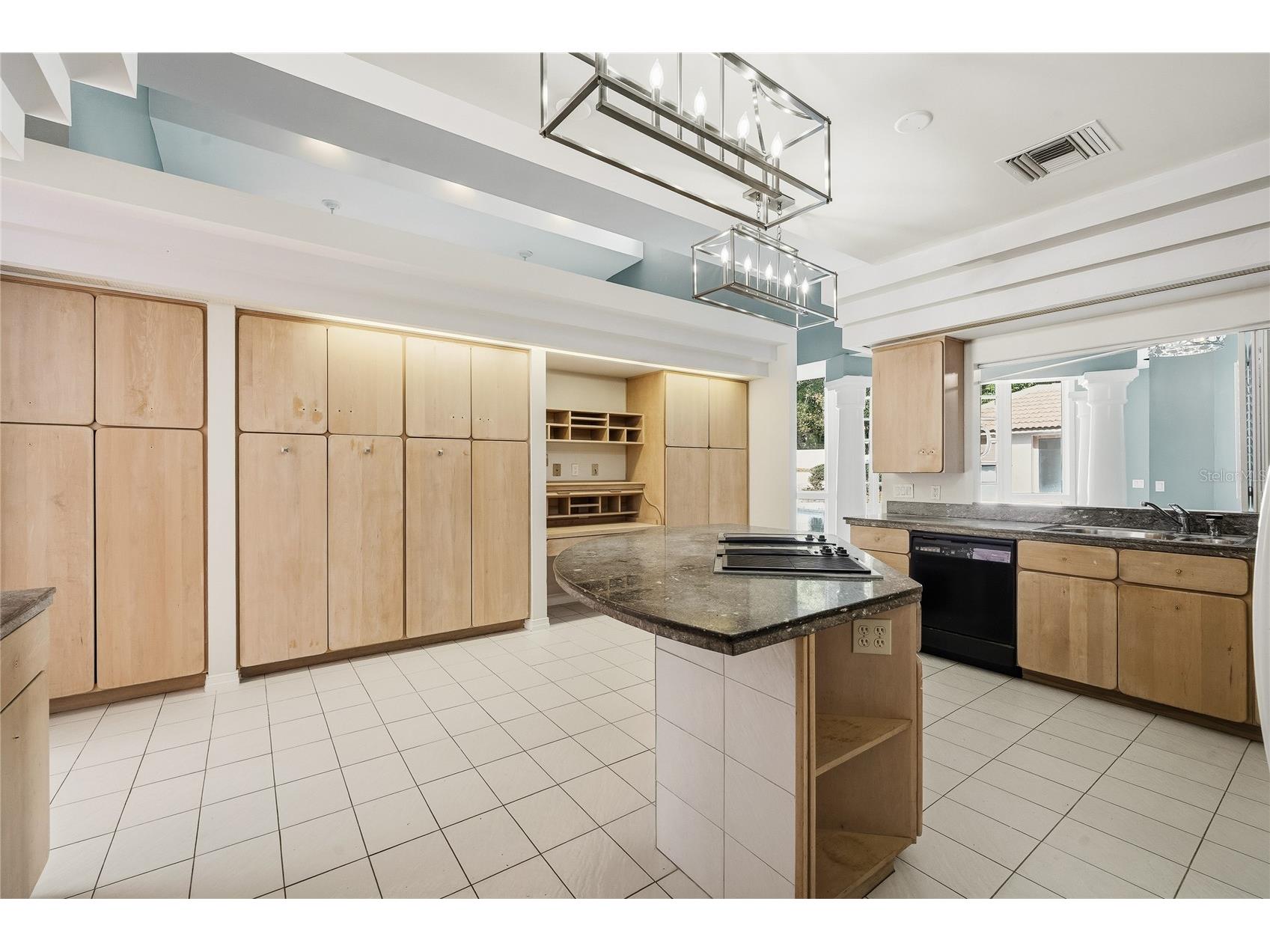 803 Sweetwater Club Boulevard Longwood FL 32779 O6369072 image12