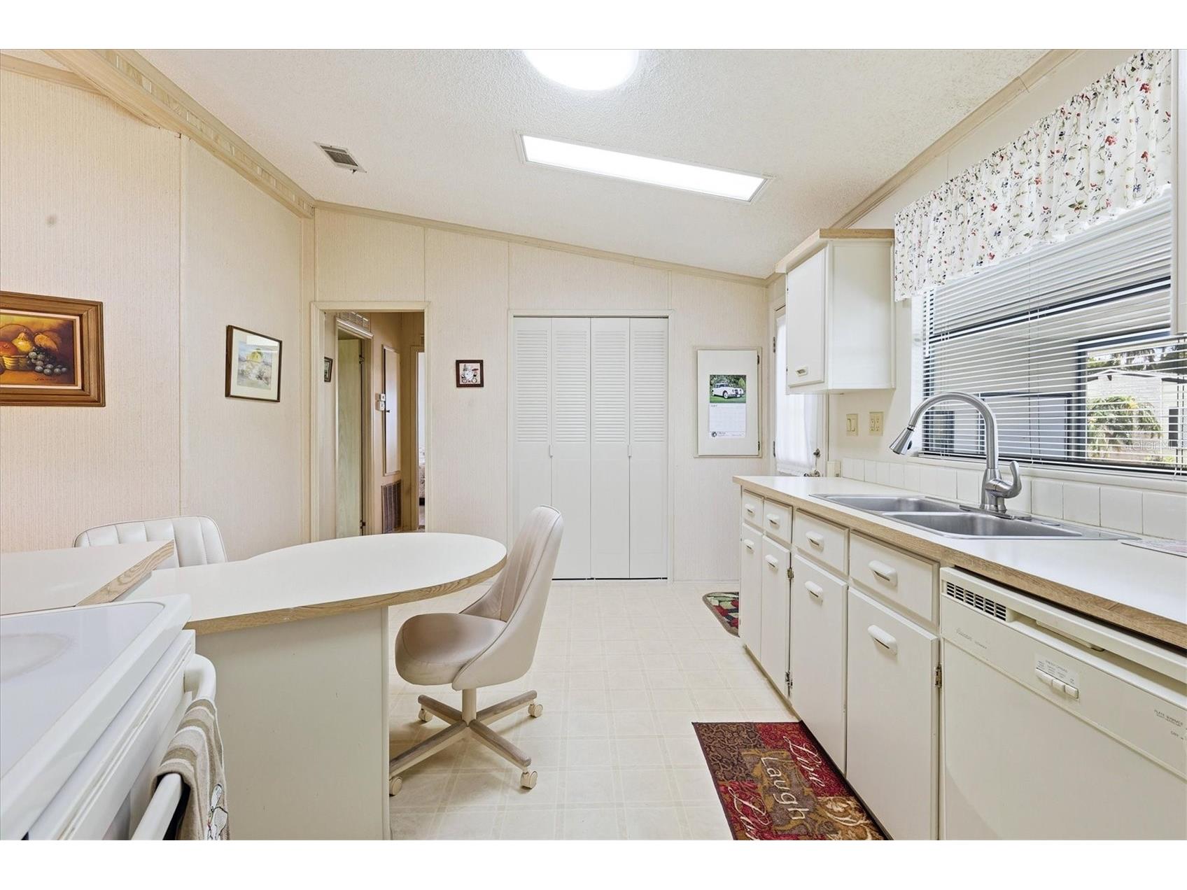 803 Tangerine Woods Boulevard Englewood FL 34223 D6147341 image15