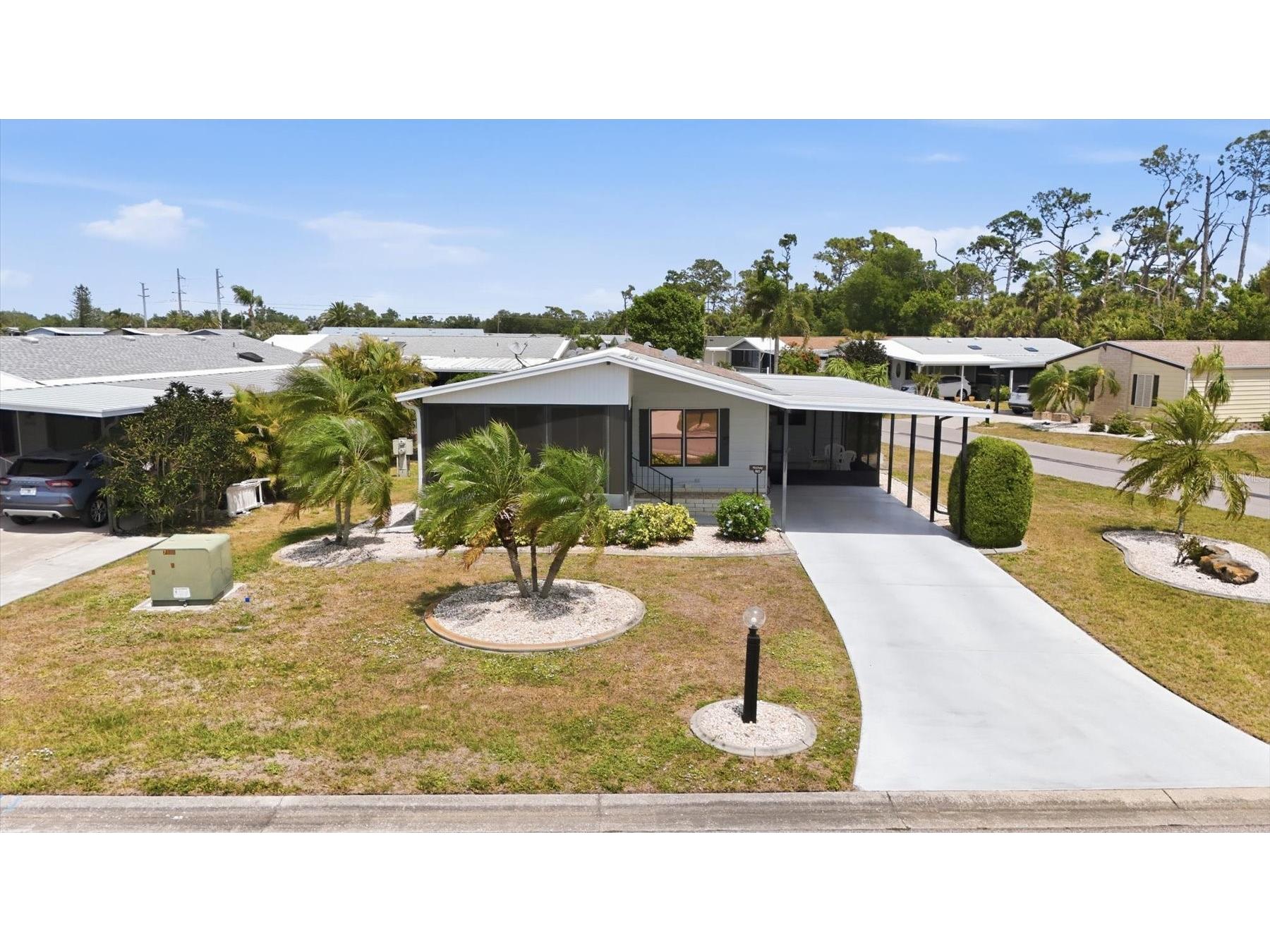 803 Tangerine Woods Boulevard Englewood FL 34223 D6147341 image2