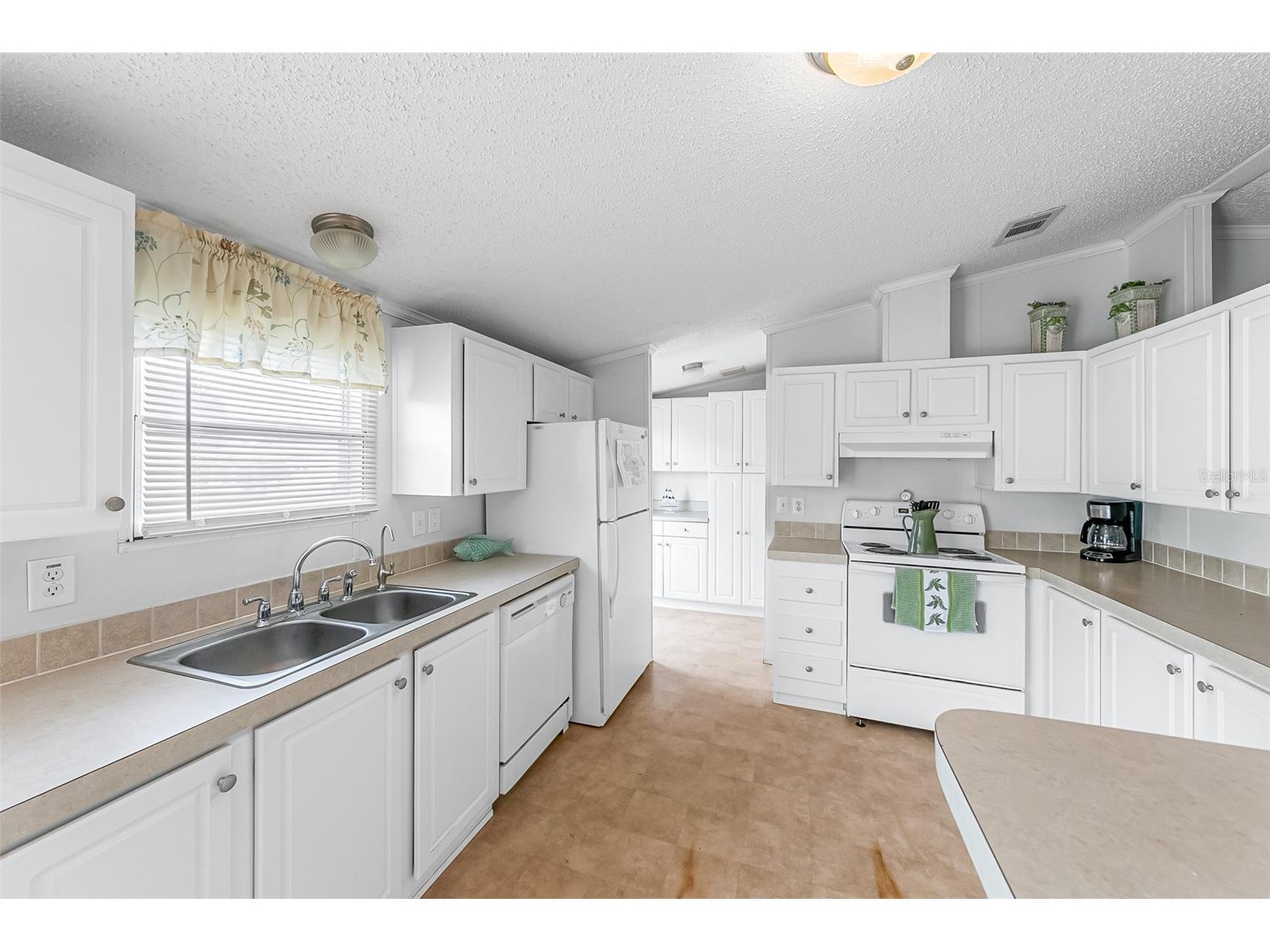 803 Thrush Circle Sebastian FL 32976 O6374640 image10