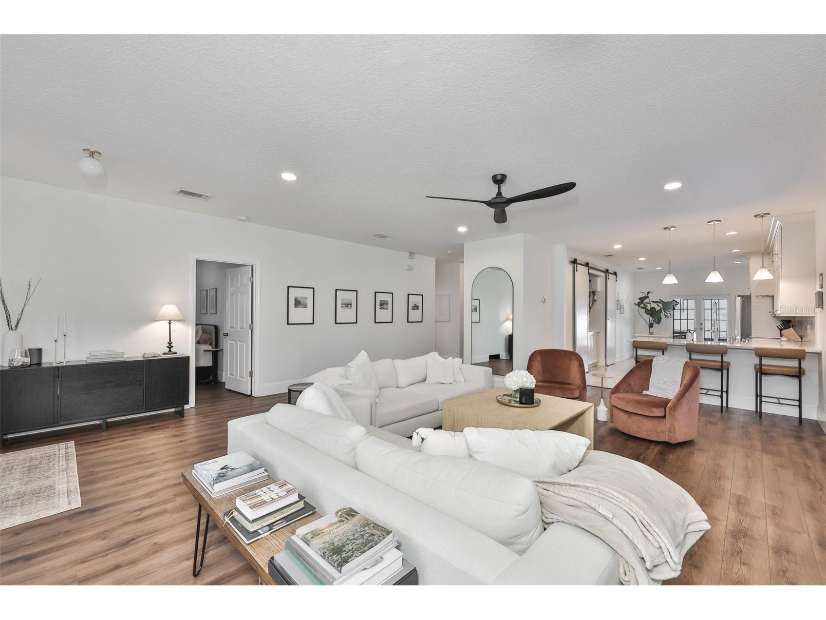 803 W Alfred Street Tampa FL 33603 TB8475332 image5