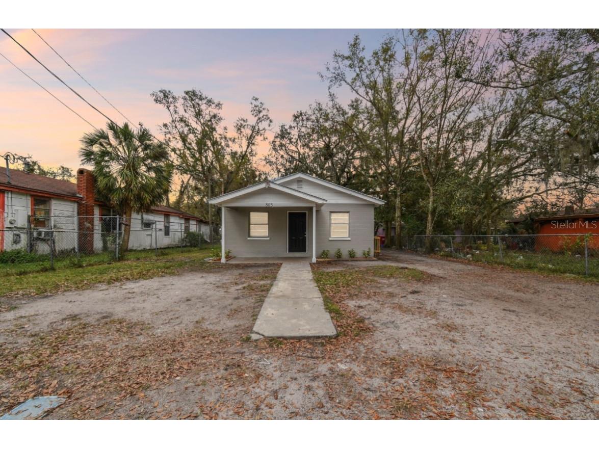 803 W Warren Street Plant City FL 33563 TB8430024 image1