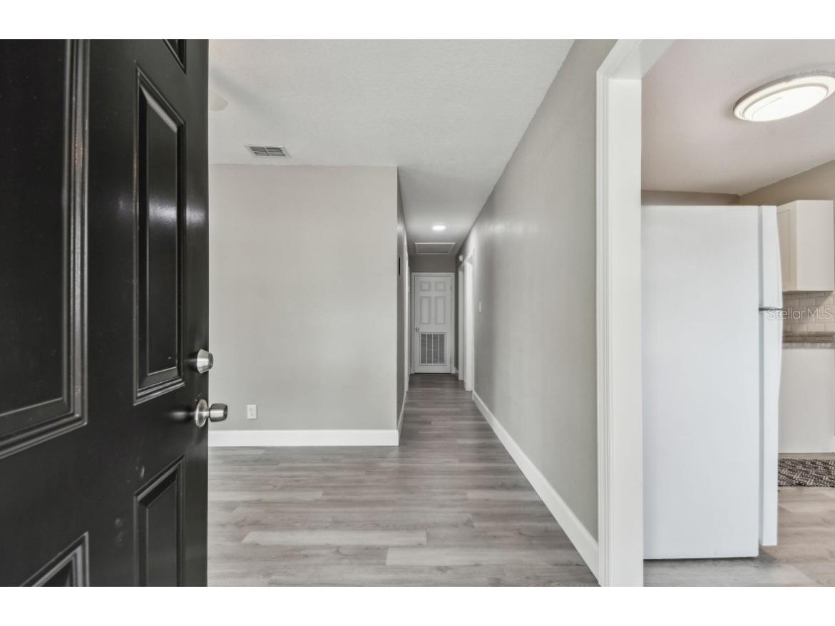 803 W Warren Street Plant City FL 33563 TB8430024 image2