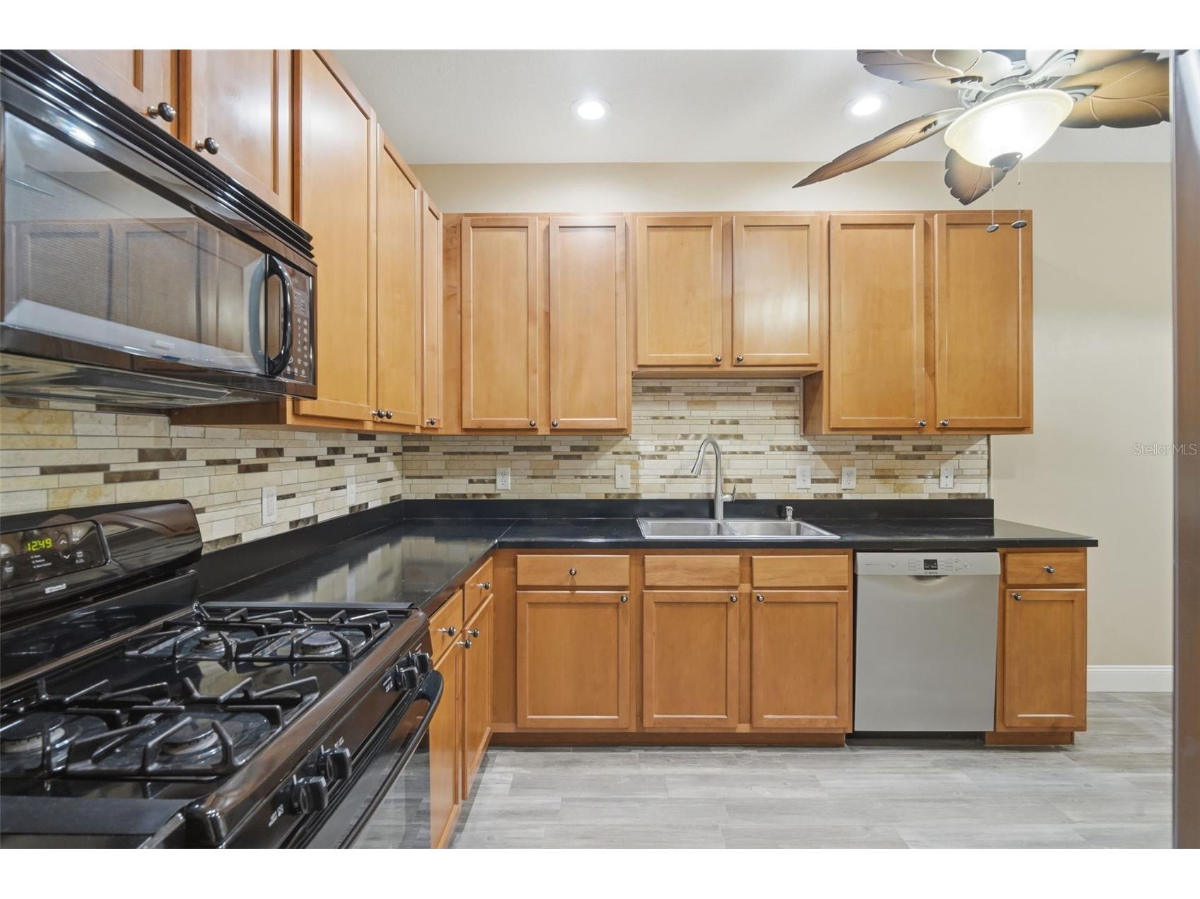 803 Wynbrook Lane Deland FL 32724 V4949145 image25