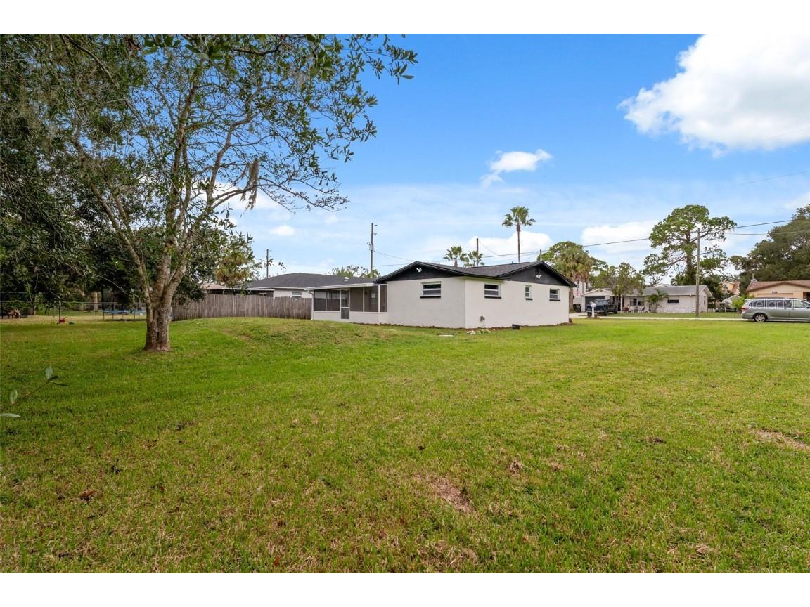 8030 Gulf Way Hudson FL 34667 A4670572 image32