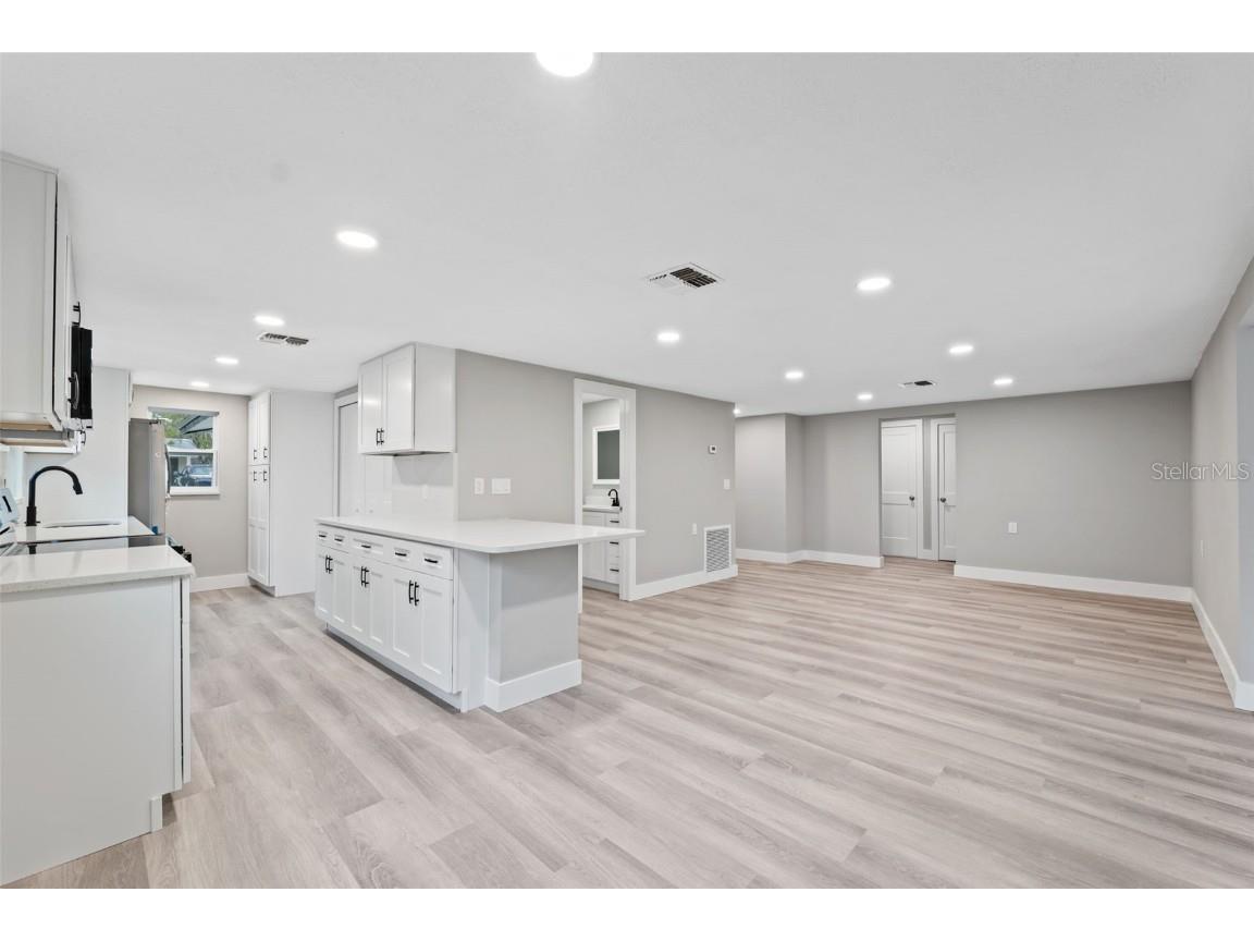 8030 Gulf Way Hudson FL 34667 A4670572 image6