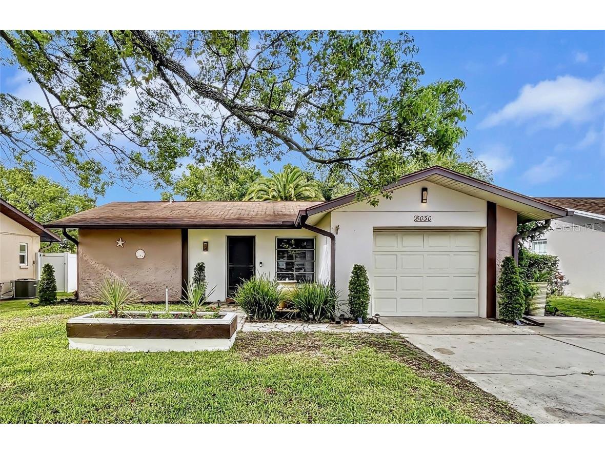 8030 Pequena Drive Port Richey FL 34668 W7855946 image1