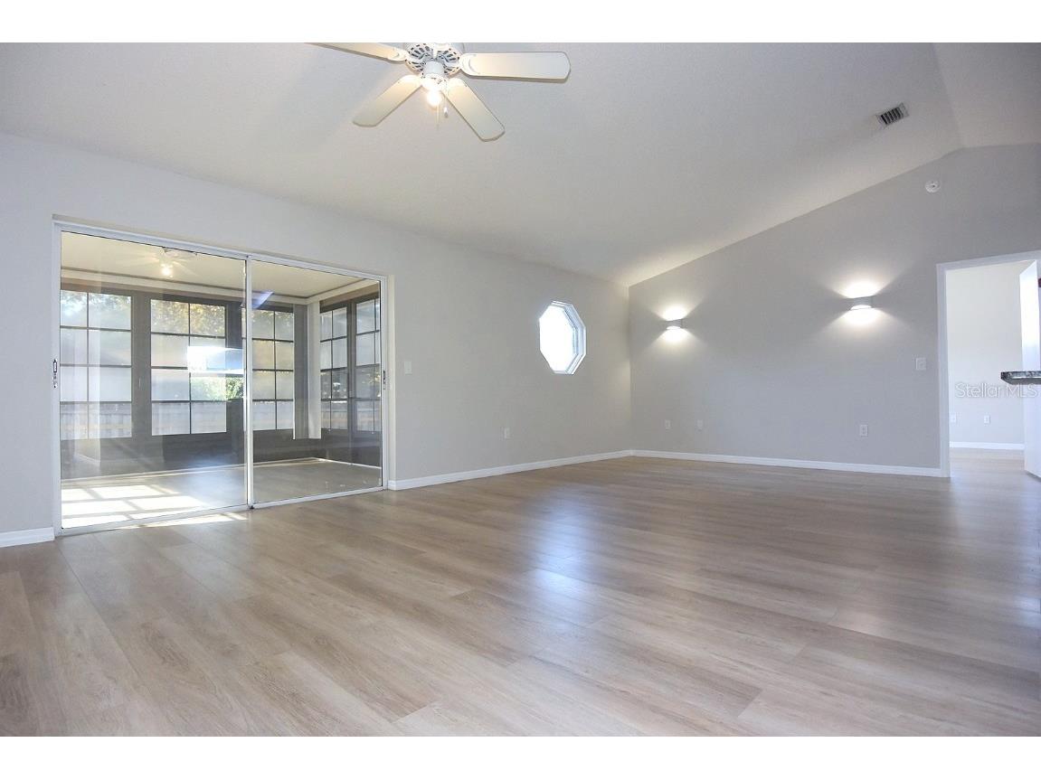 8031 Gabriel Drive Port Richey FL 34668 W7880982 image5