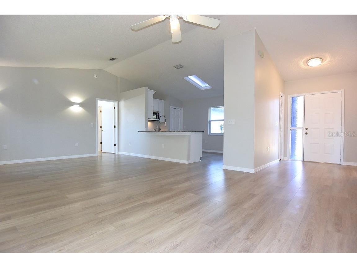 8031 Gabriel Drive Port Richey FL 34668 W7880982 image7