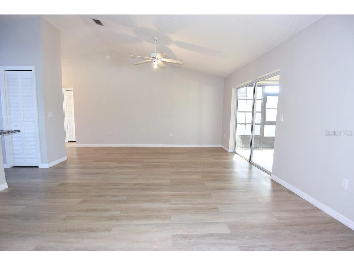 8031 Gabriel Drive Port Richey FL 34668 W7880982 image8