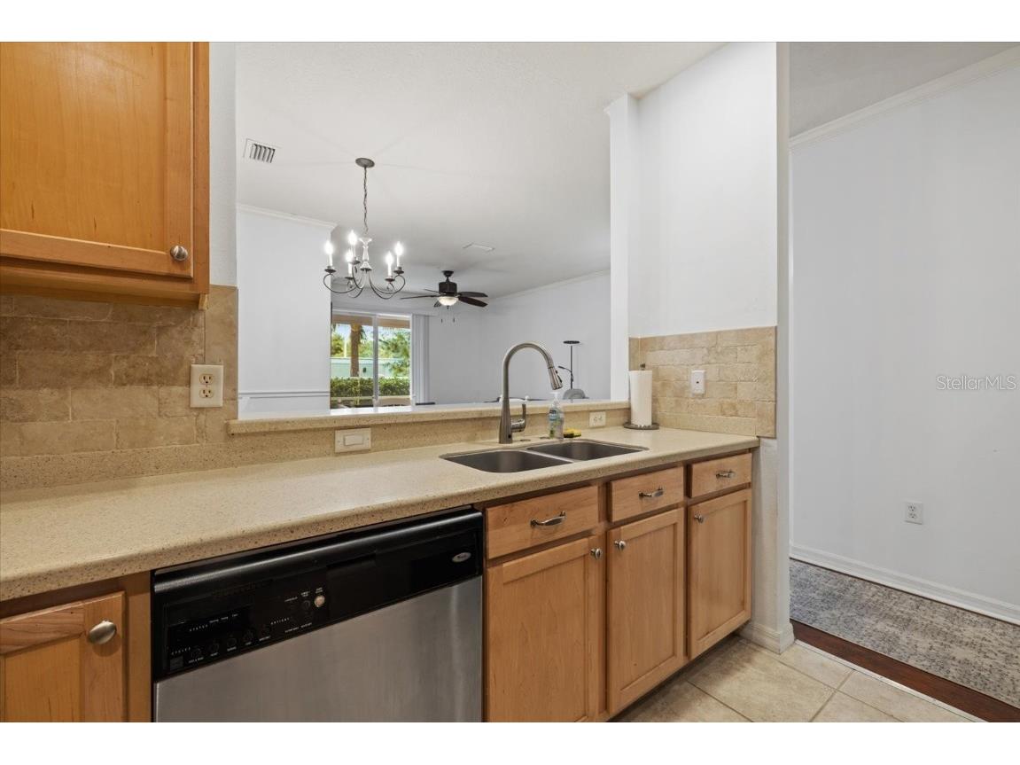 8031 Limestone Lane #16-106 Sarasota FL 34233 A4670097 image21