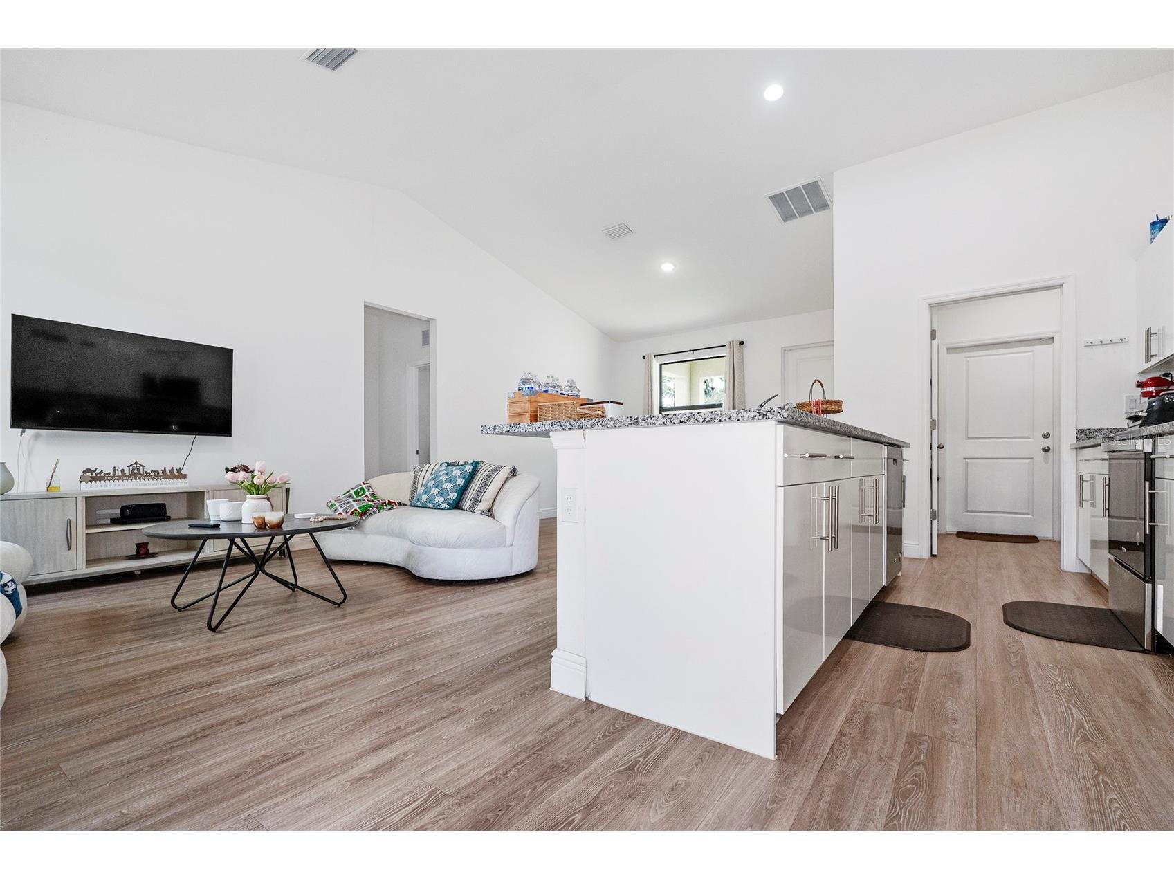 8031 Sandy Cir Labelle FL 33935 C7521230 image4