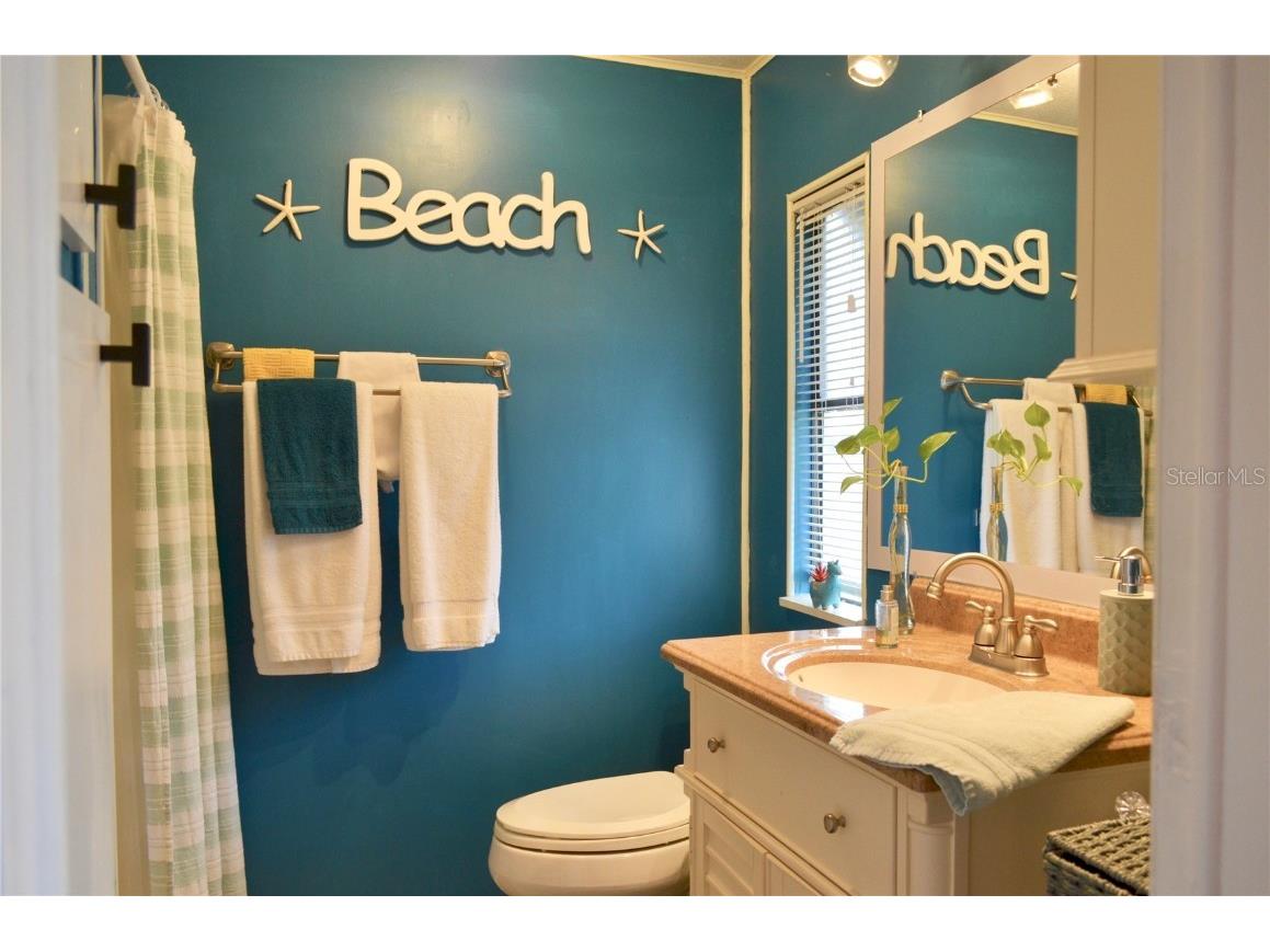 8031 SE Homestead Avenue Hobe Sound FL 33455 V4943273 image16