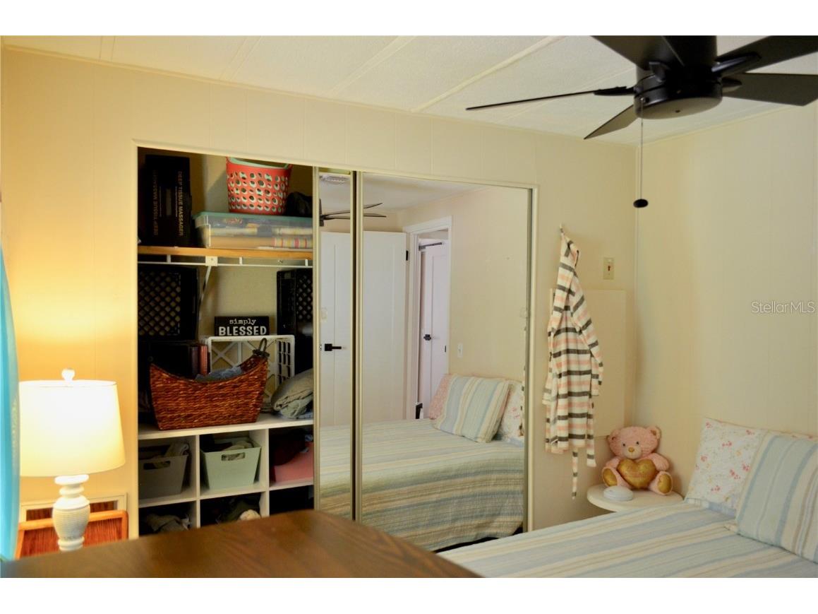 8031 SE Homestead Avenue Hobe Sound FL 33455 V4943273 image18