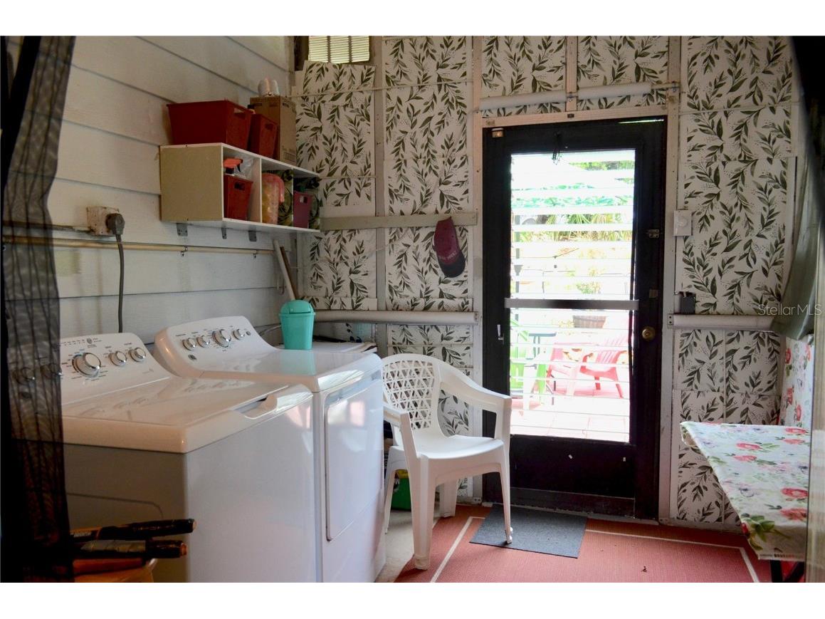 8031 SE Homestead Avenue Hobe Sound FL 33455 V4943273 image22