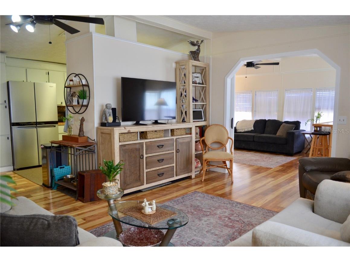 8031 SE Homestead Avenue Hobe Sound FL 33455 V4943273 image4