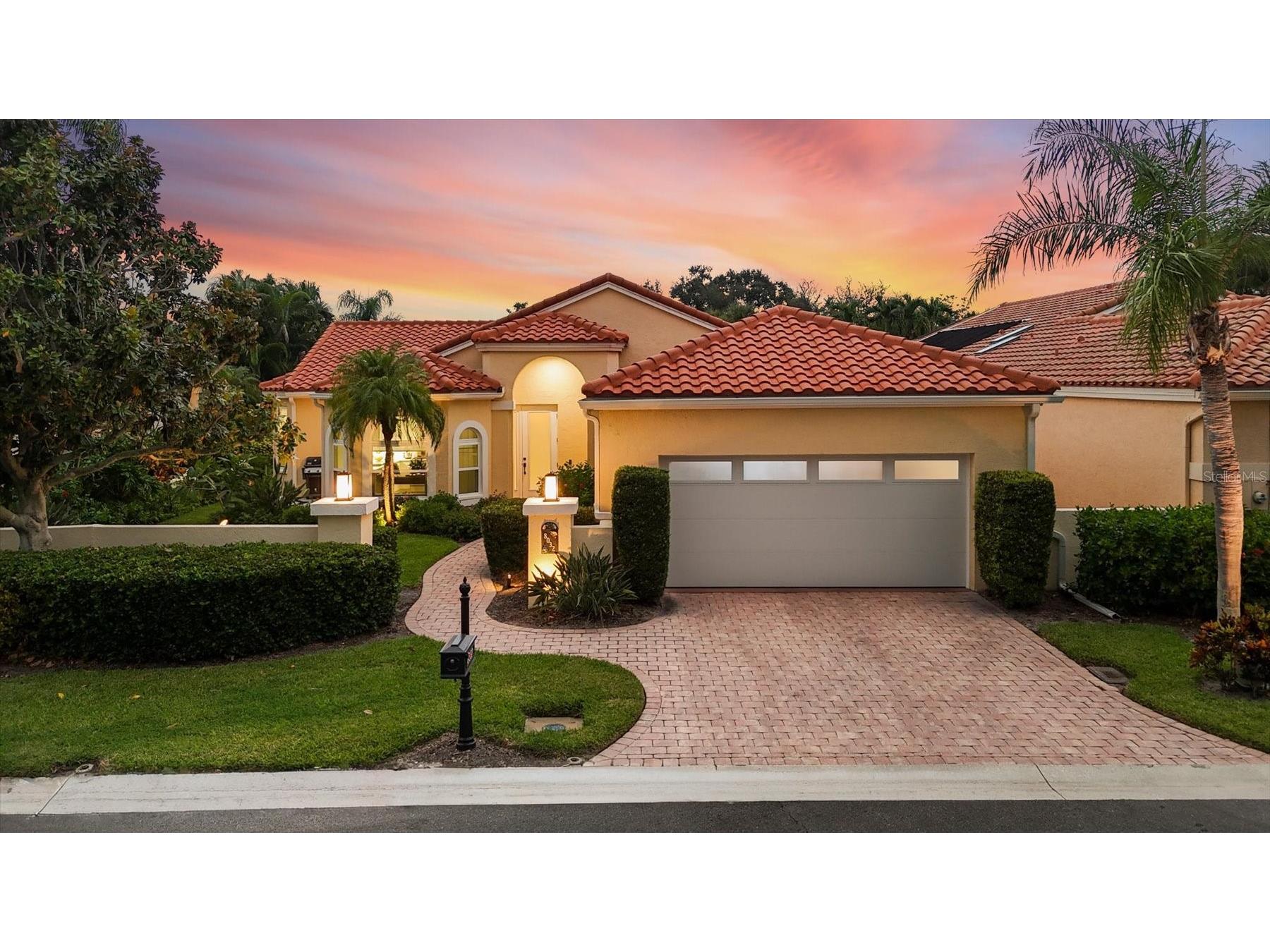8032 Via Fiore Sarasota FL 34238 A4670230 image1