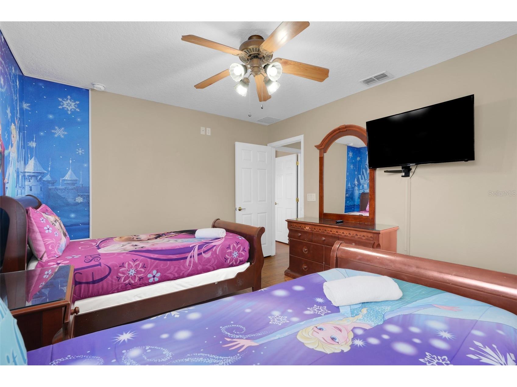 8033 Acadia Estates Court Kissimmee FL 34747 O6375082 image35