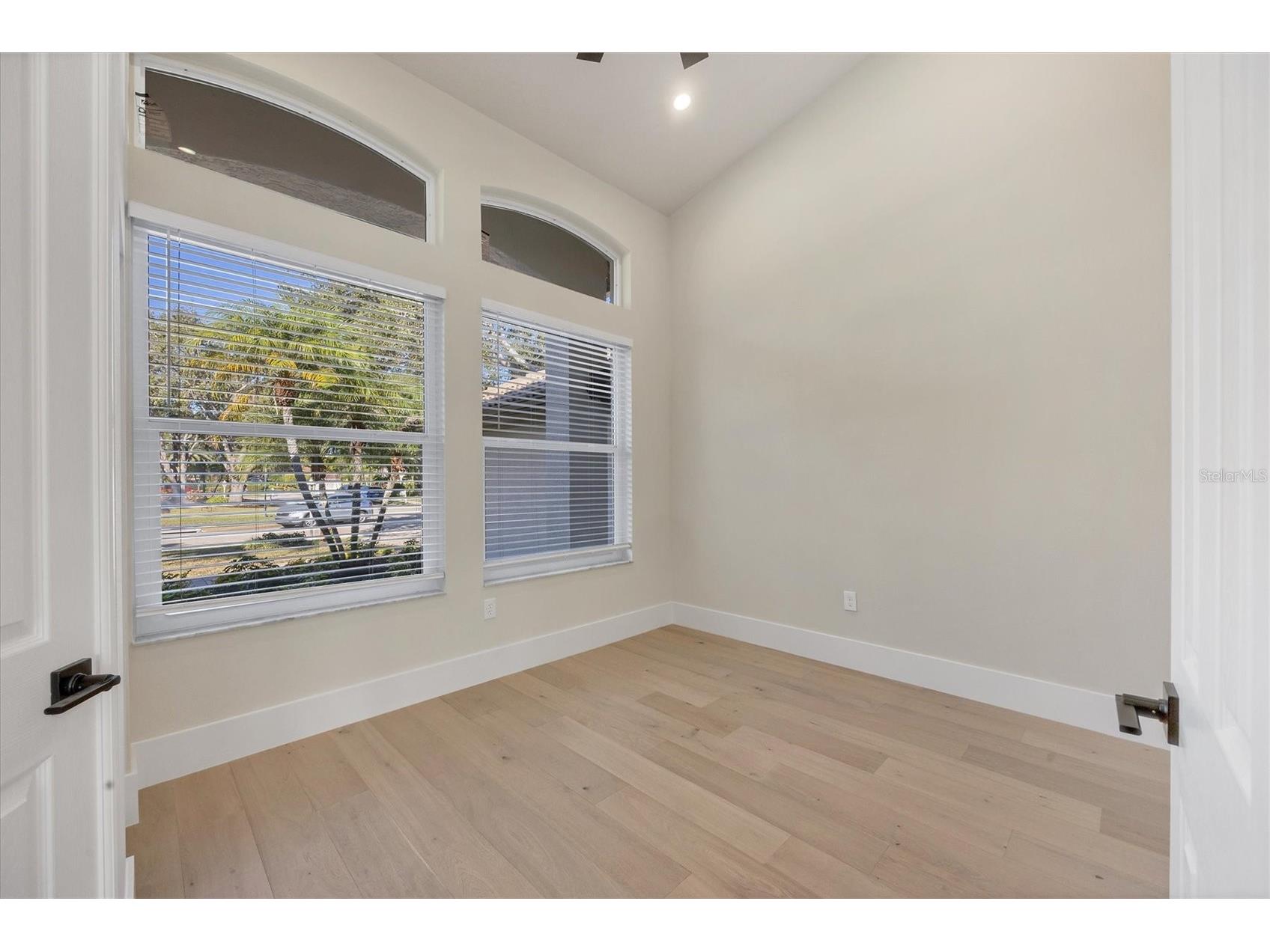 8033 Fairhaven Glen University Park FL 34201 A4676768 image26