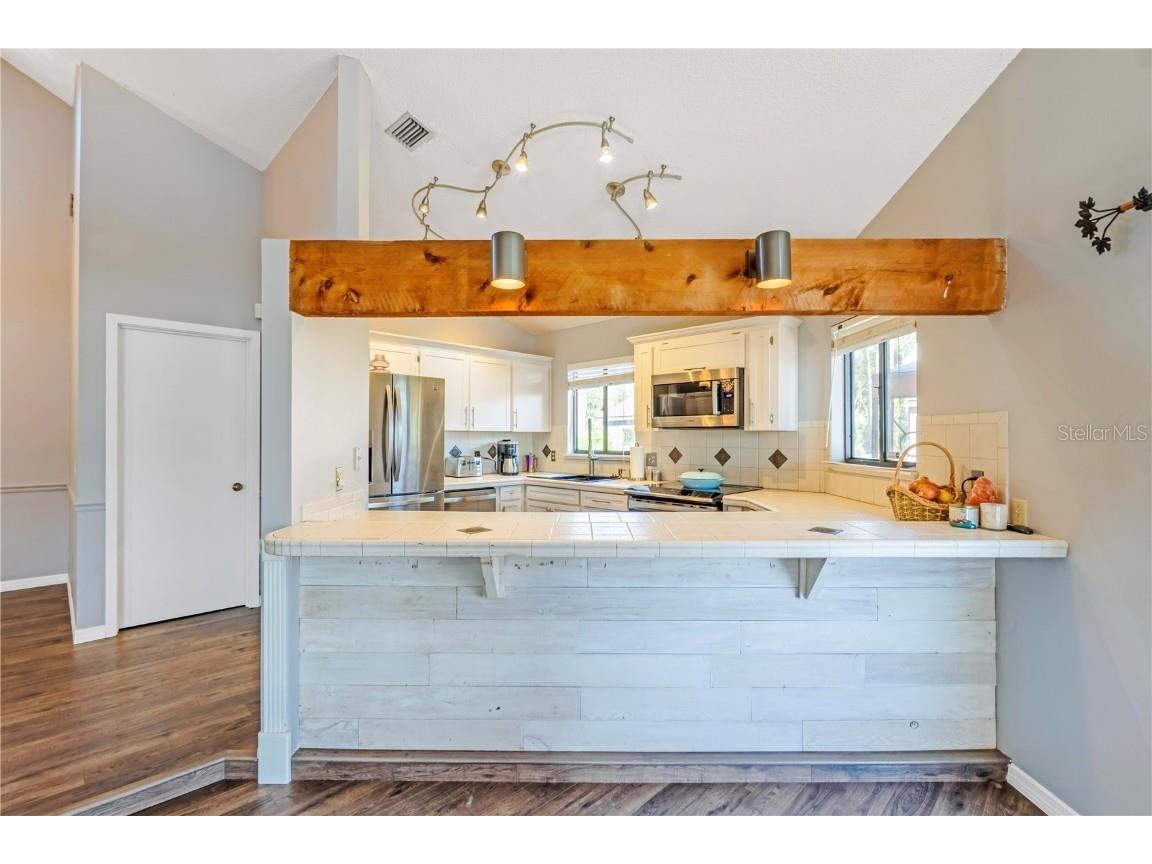 8033 Via Hermosa Street Sanford FL 32771 - LAKE MARKHAM V4946116 image9