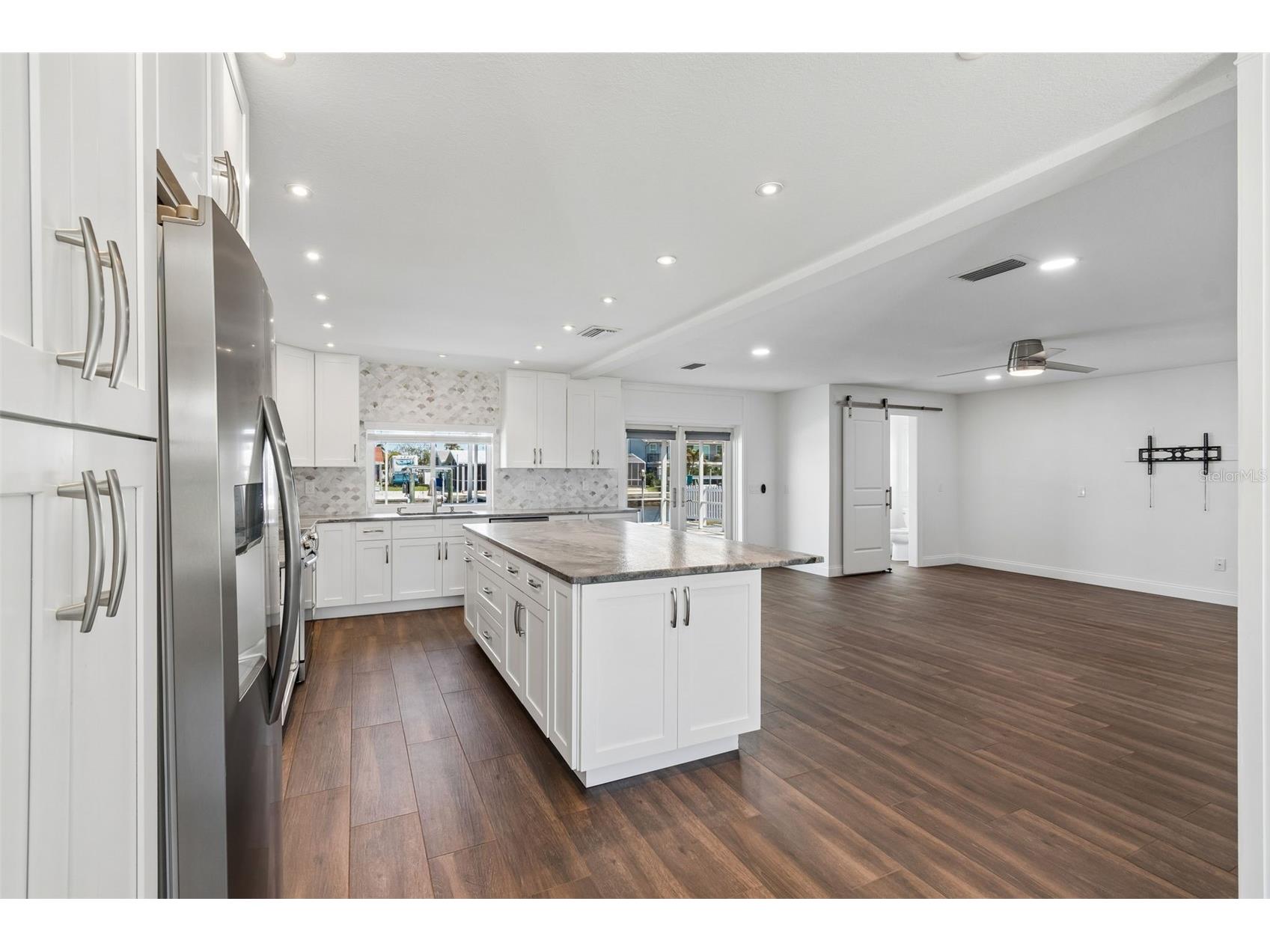 8034 Brighton Drive Port Richey FL 34668 - MILLER BAYOU/COTTEE RIVER W7884634 image23