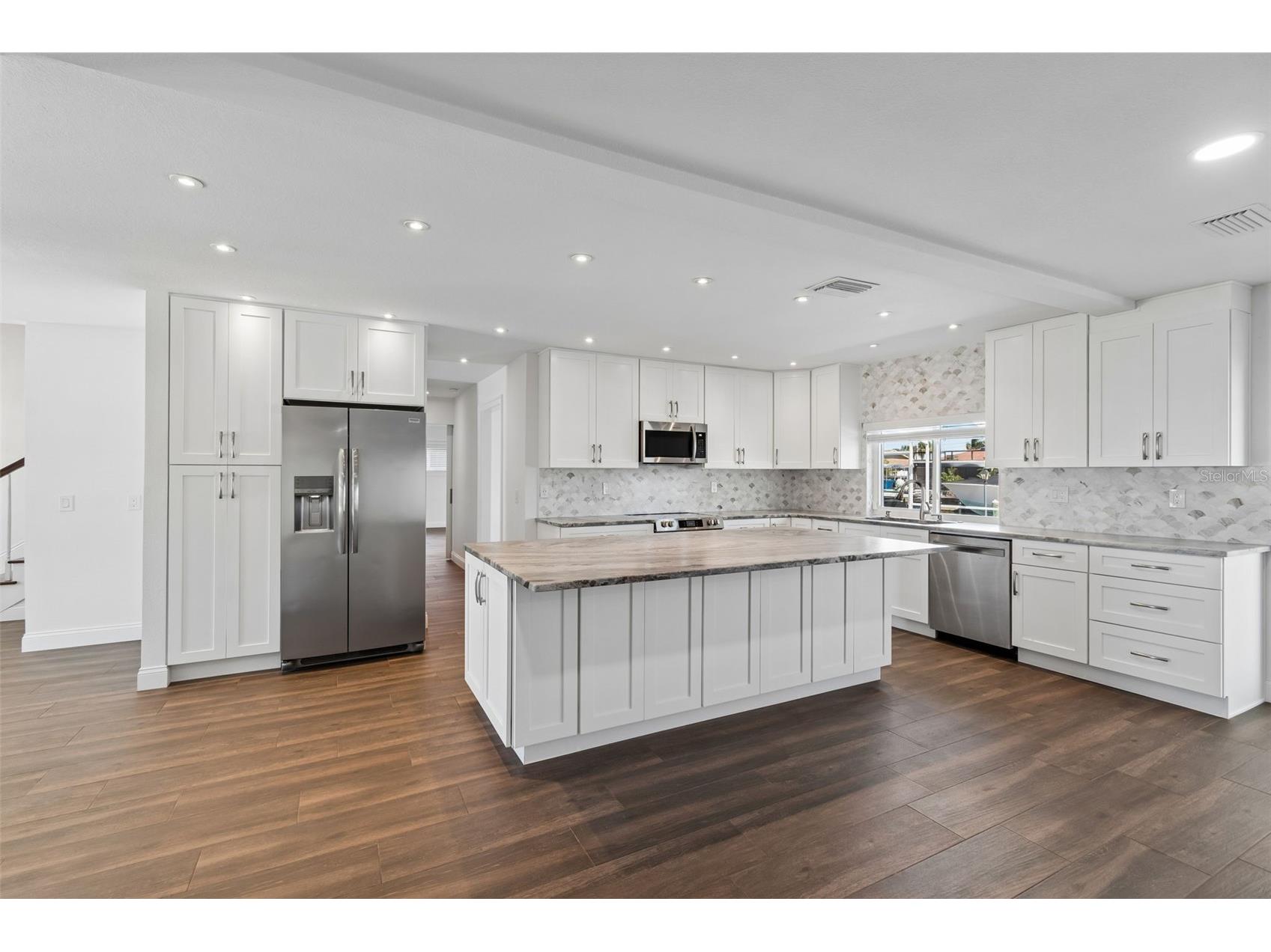 8034 Brighton Drive Port Richey FL 34668 - MILLER BAYOU/COTTEE RIVER W7884634 image26