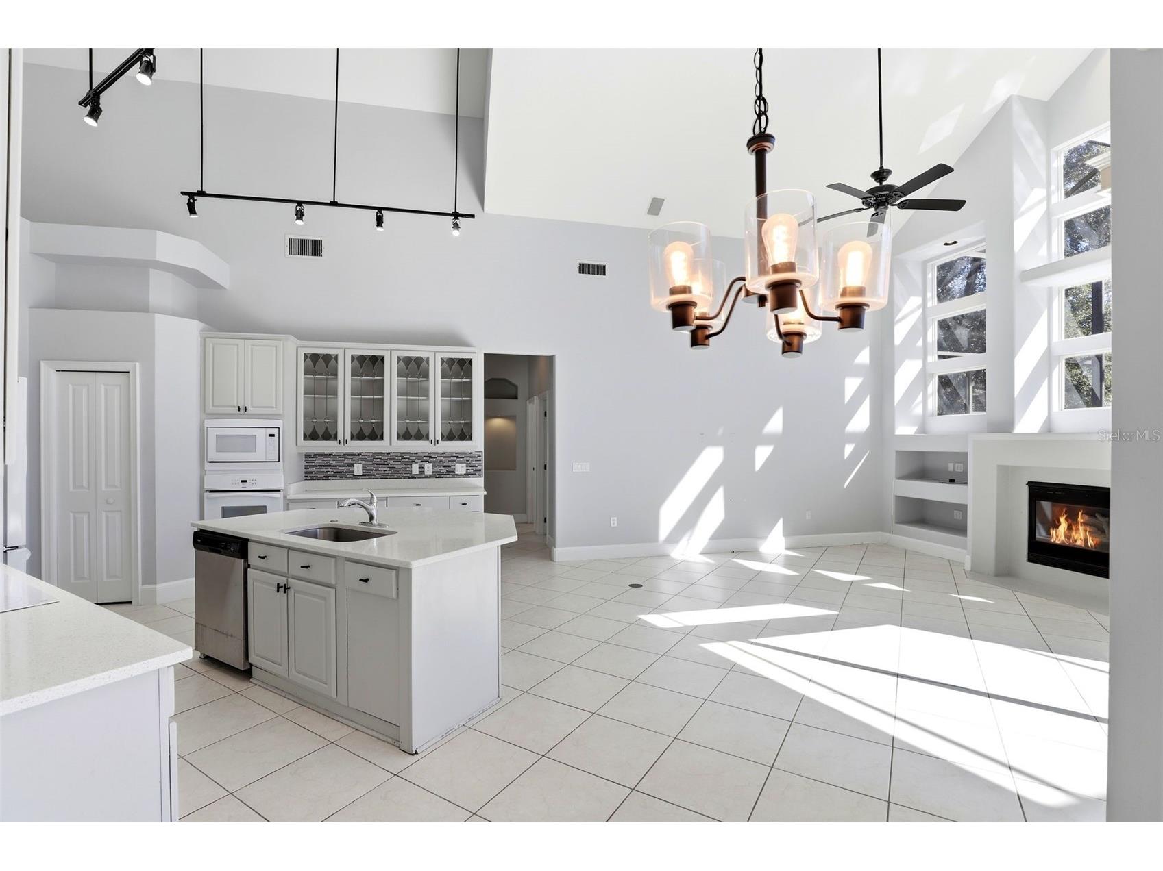 8034 Landgrove Court Orlando FL 32819 O6391832 image13