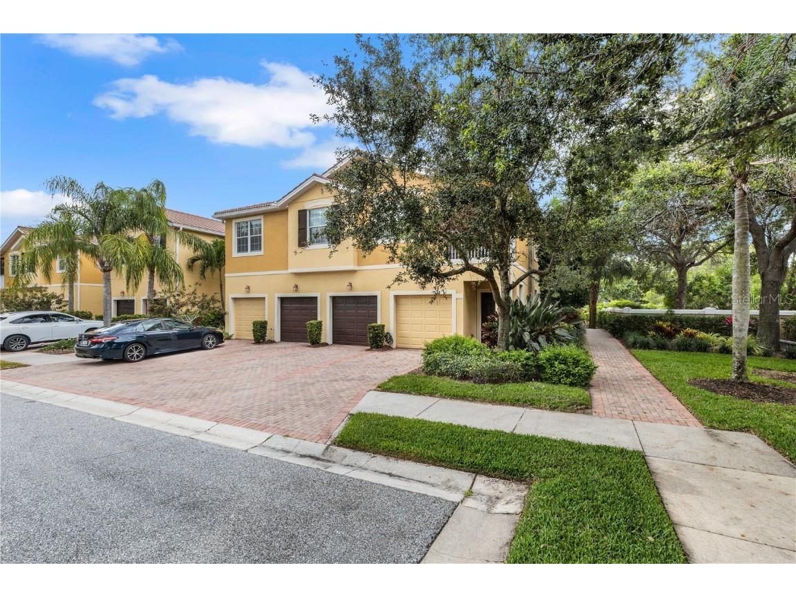 8034 Moonstone Drive #1-106 Sarasota FL 34233 A4572457 image1