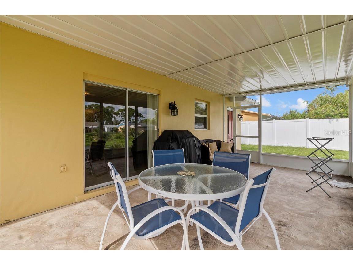 8034 Trionfo Avenue North Port FL 34287 C7496368 image24