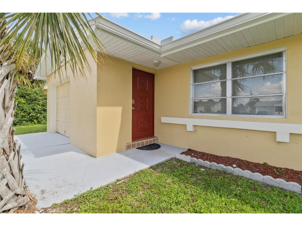 8034 Trionfo Avenue North Port FL 34287 C7496368 image4