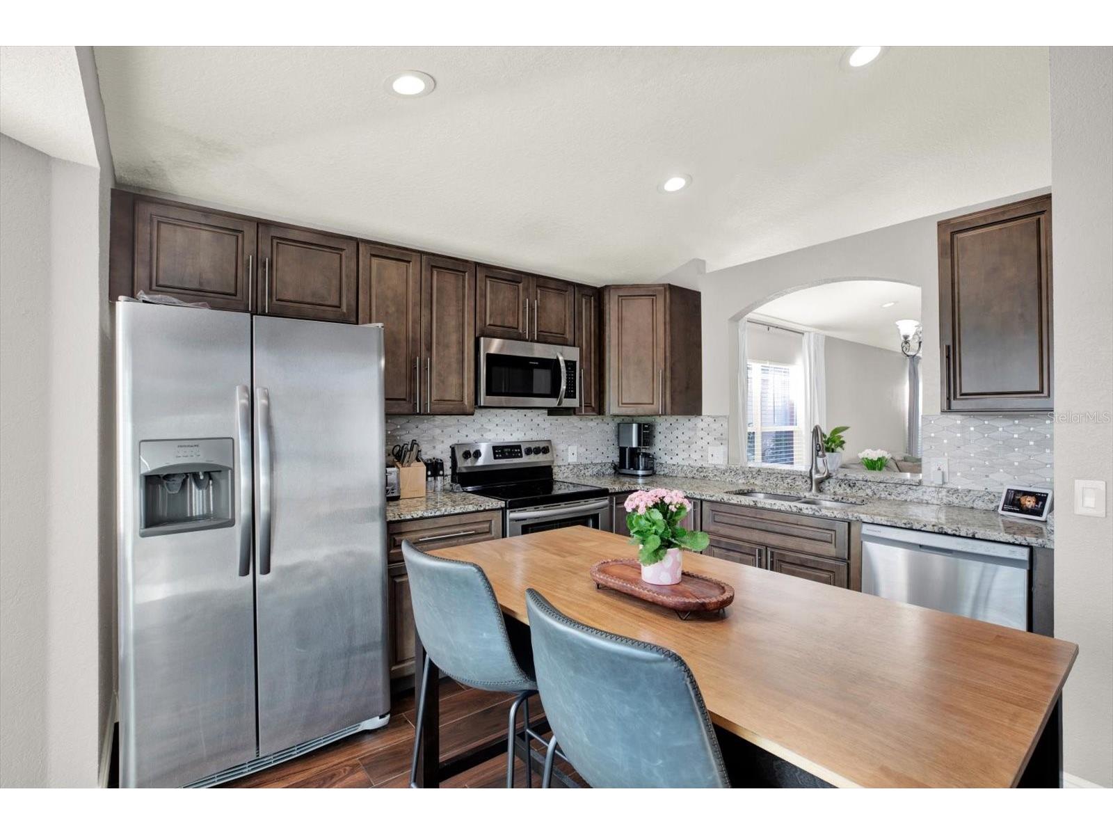 8035 Canterbury Lake Boulevard Tampa FL 33619 W7885801 image4