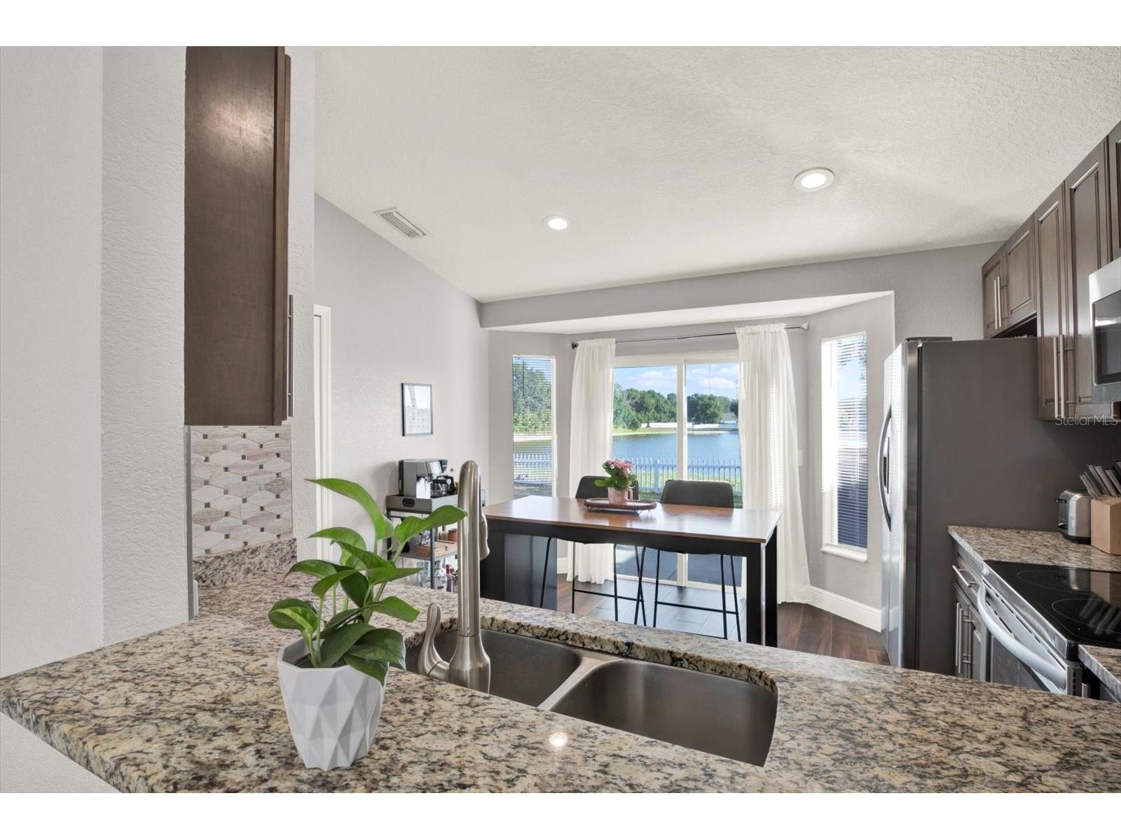 8035 Canterbury Lake Boulevard Tampa FL 33619 W7885801 image5