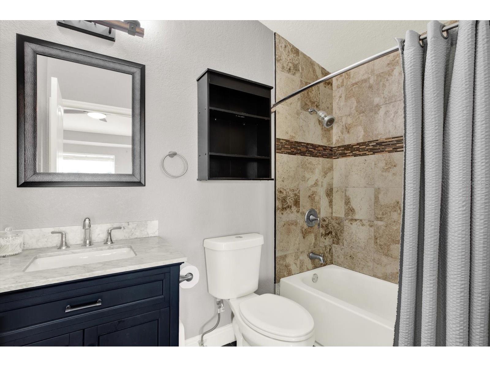8035 Canterbury Lake Boulevard Tampa FL 33619 W7885801 image8