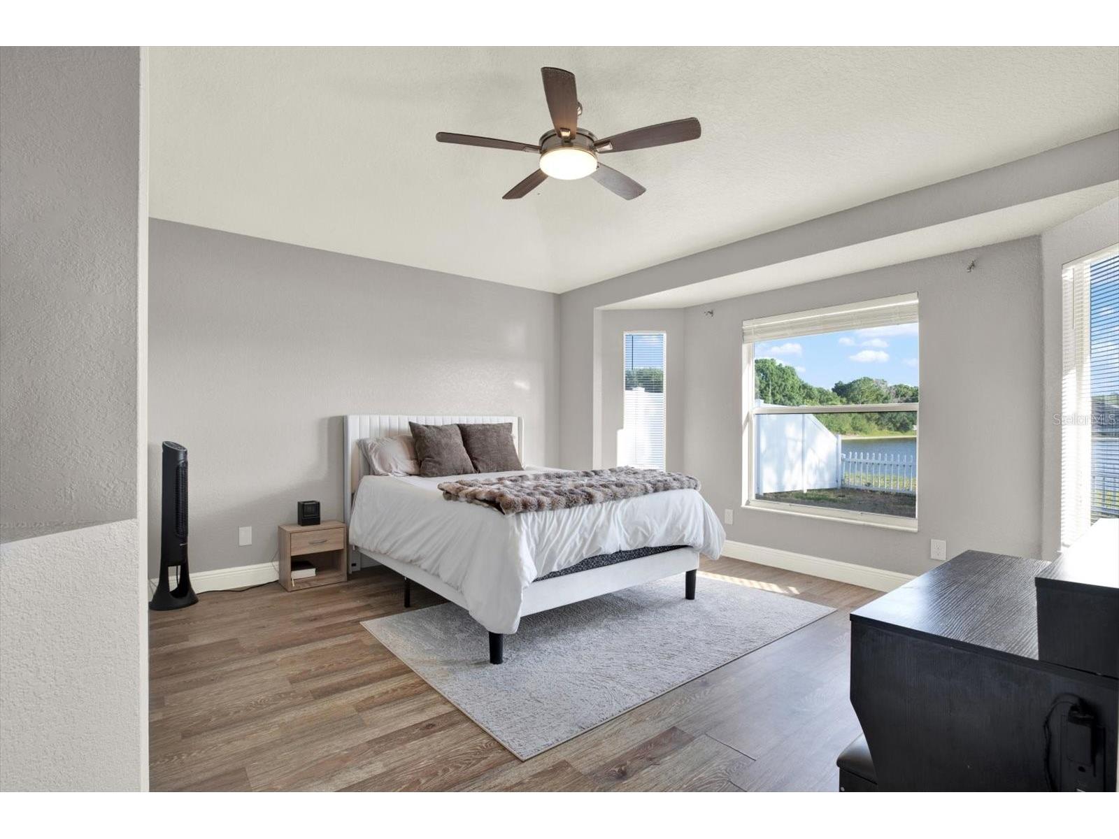 8035 Canterbury Lake Boulevard Tampa FL 33619 W7885801 image9
