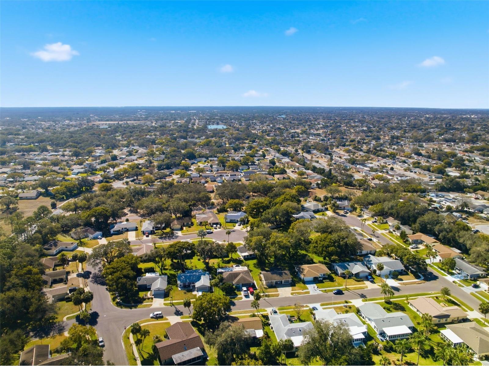 8035 Gleneagle Drive Port Richey FL 34668 W7882758 image37