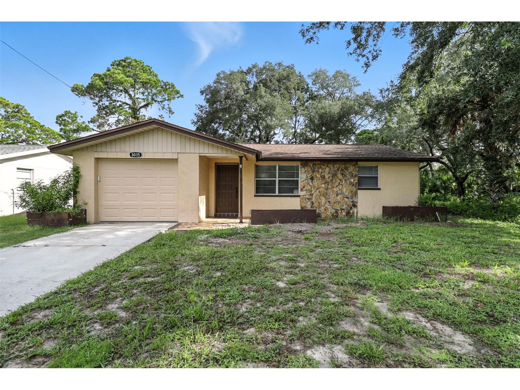 8035 Gulf Way Hudson FL 34667 W7877850 image1