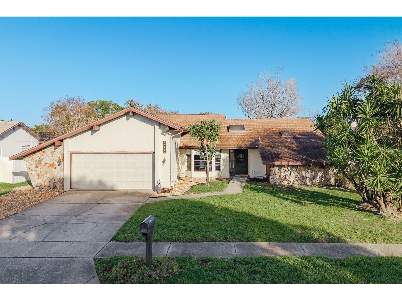 8035 Woodbrook Court Hudson FL 34667 TB8486715 image1