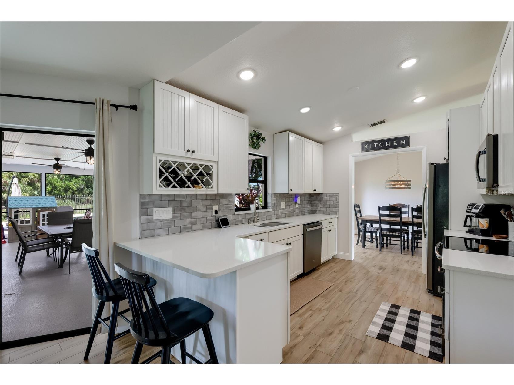 8038 56th Court E Palmetto FL 34221 - POND A4700160 image11
